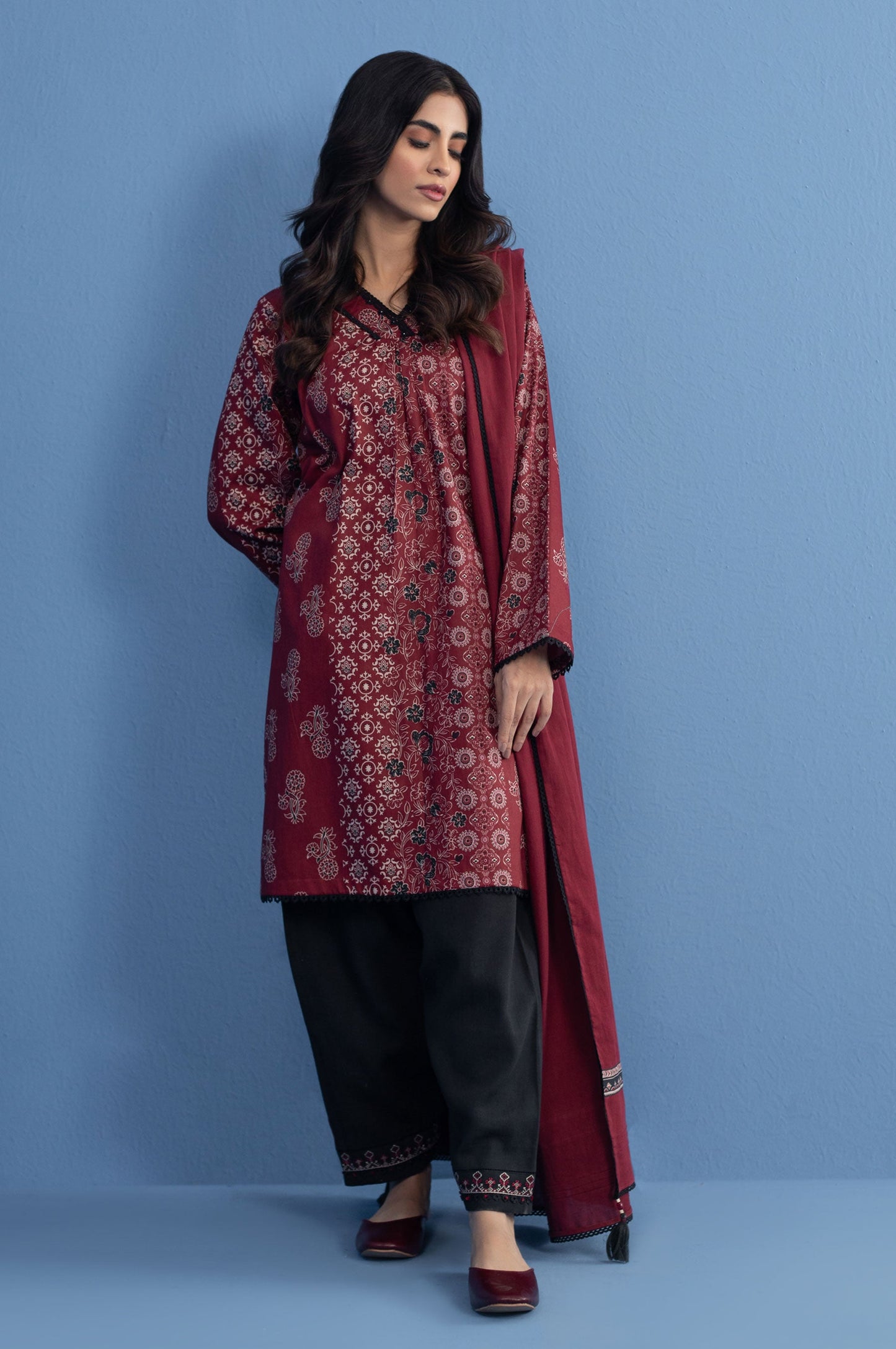 Unstitched 3 Piece Printed Cottel Suit