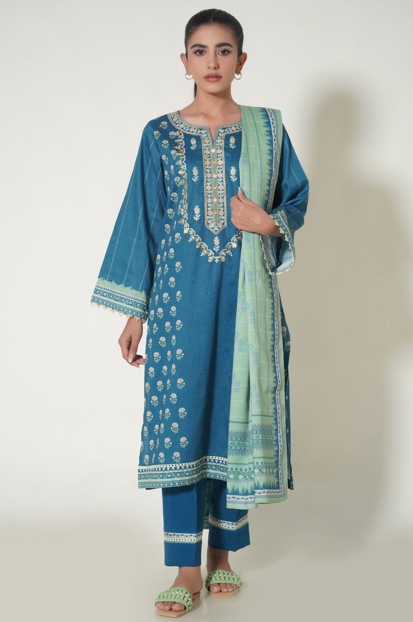 Unstitched 3 Piece Embroidered Cottel Suit