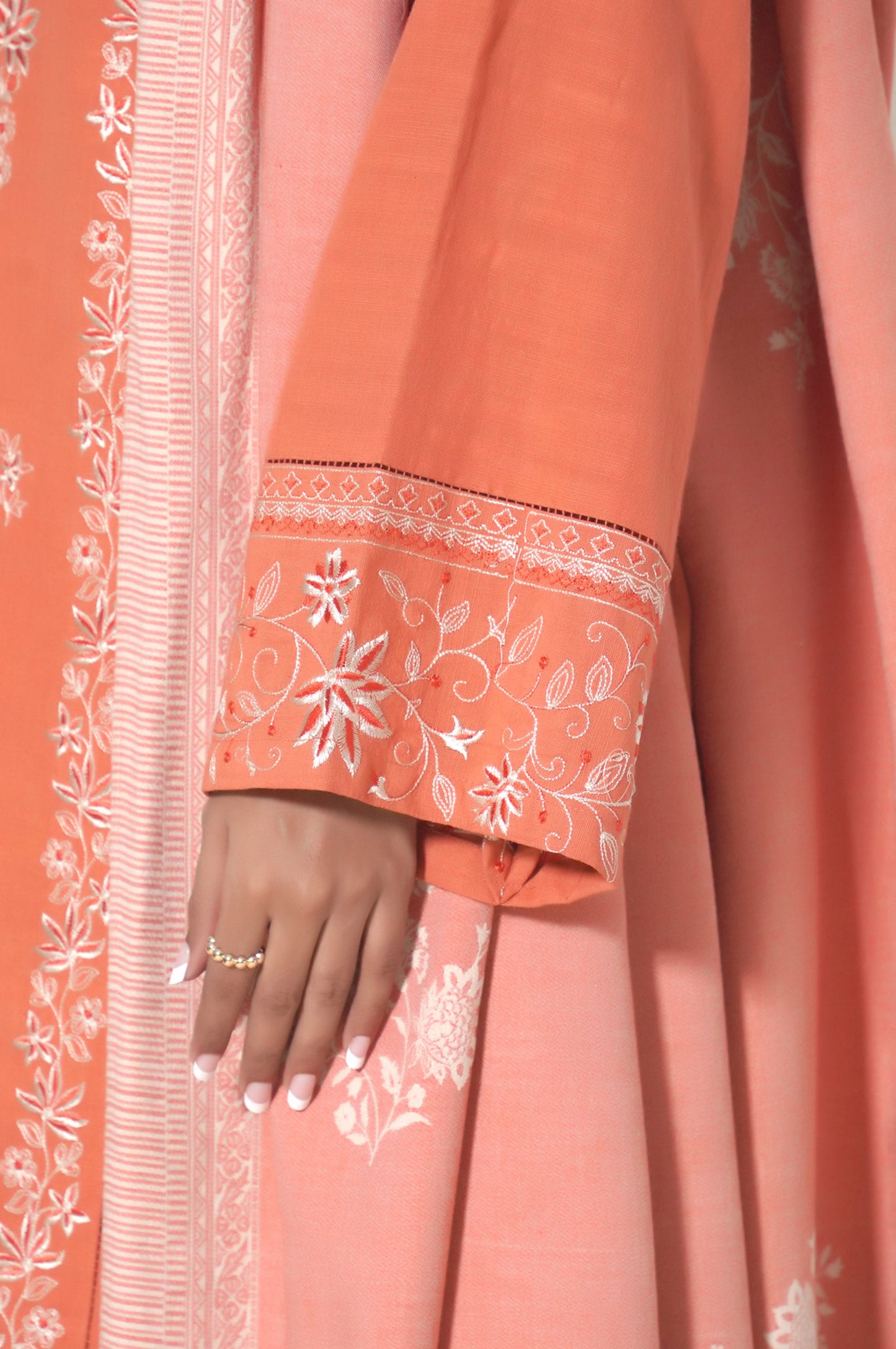 Stitched 3 Piece Embroidered Khaddar Suit