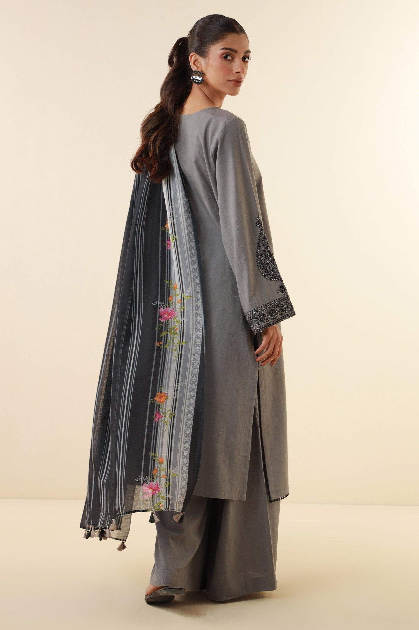 Unstitched 3 Piece Embroidered Lawn Suit