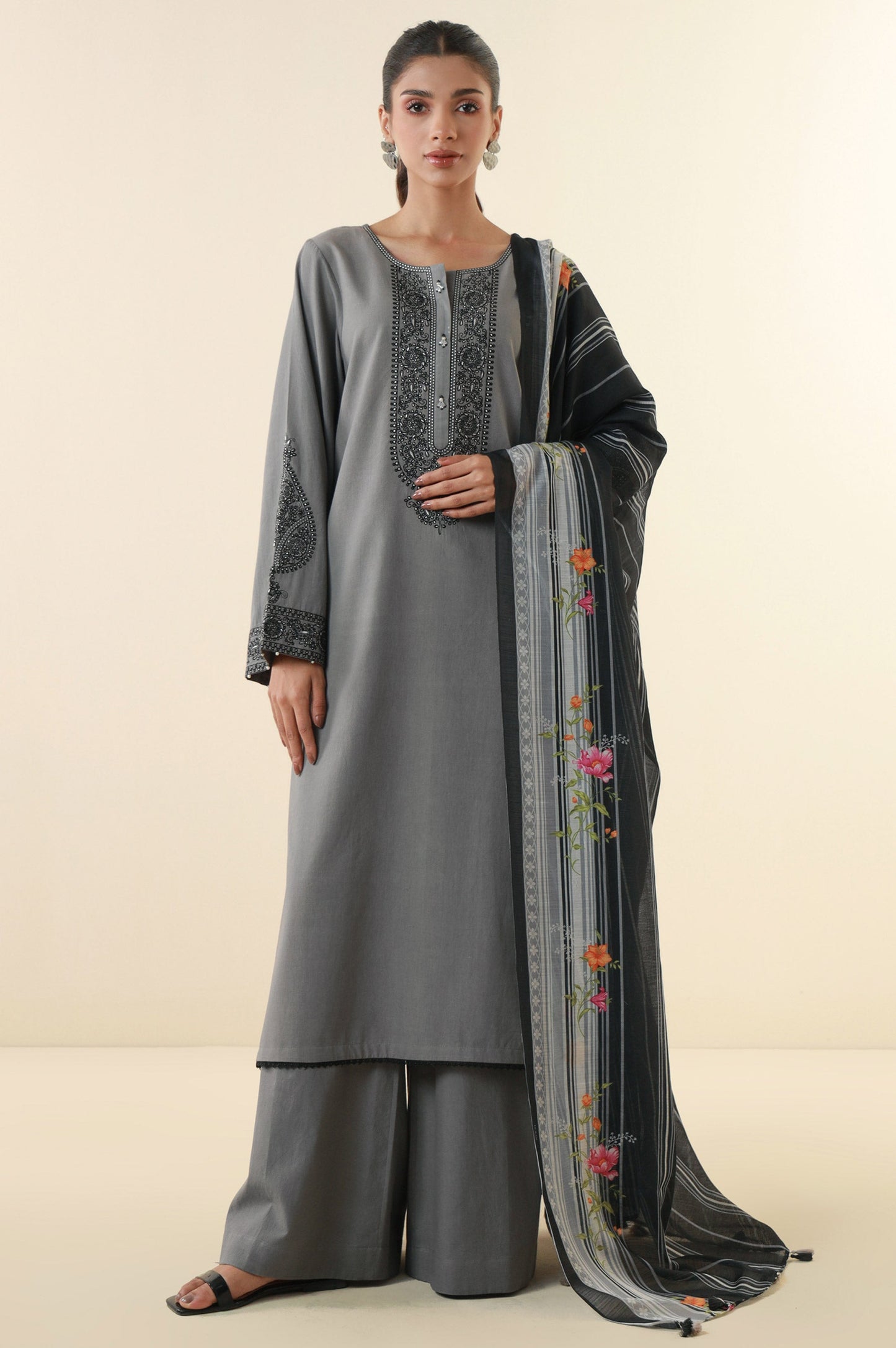 Unstitched 3 Piece Embroidered Lawn Suit