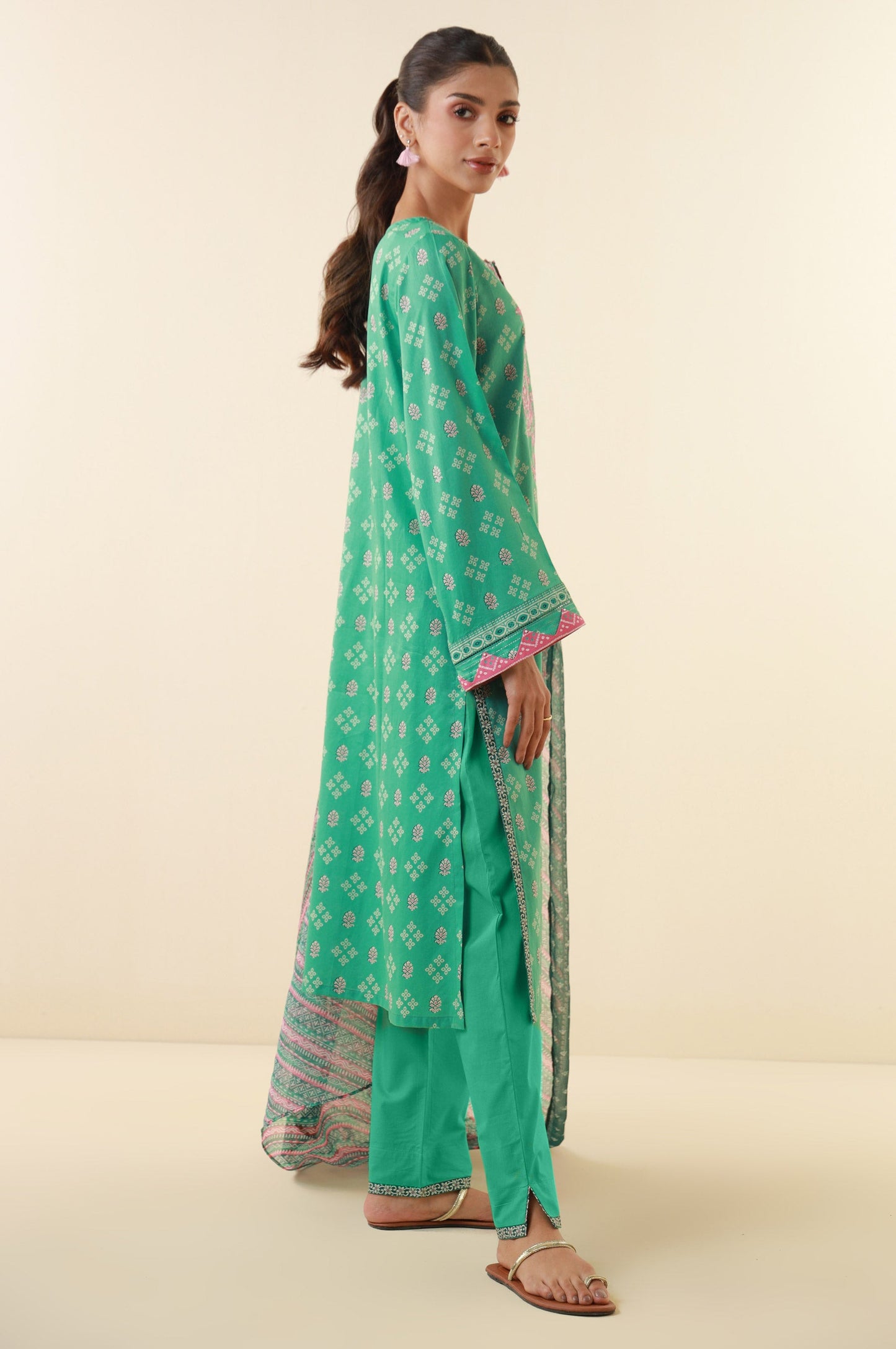 Unstitched 3 Piece Embroidered Lawn Suit