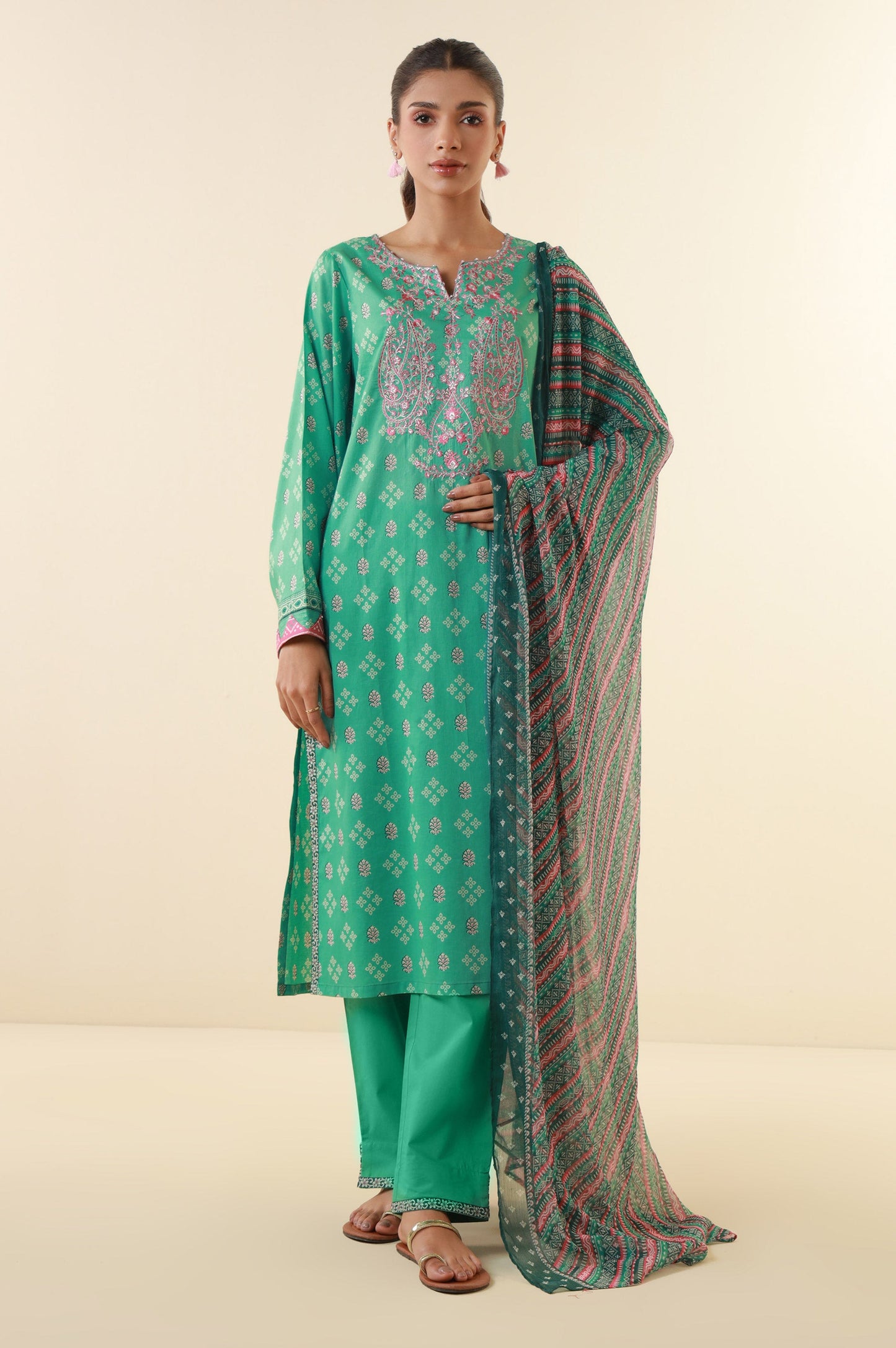 Unstitched 3 Piece Embroidered Lawn Suit