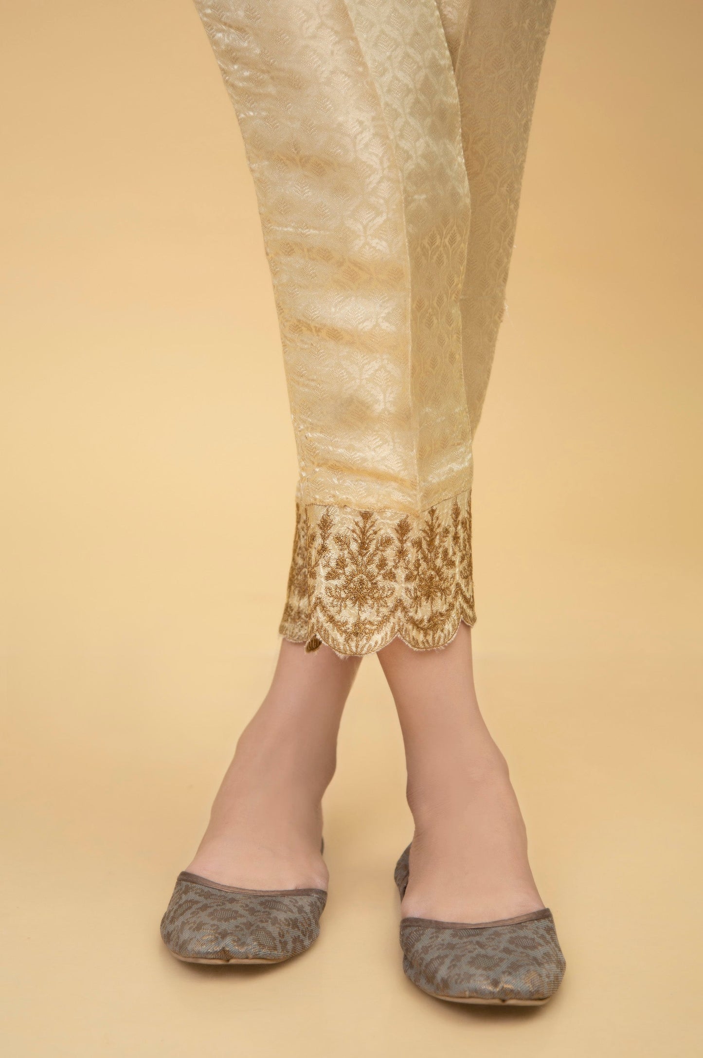 Embroidered Jamawar Cigarette Pants - Gold