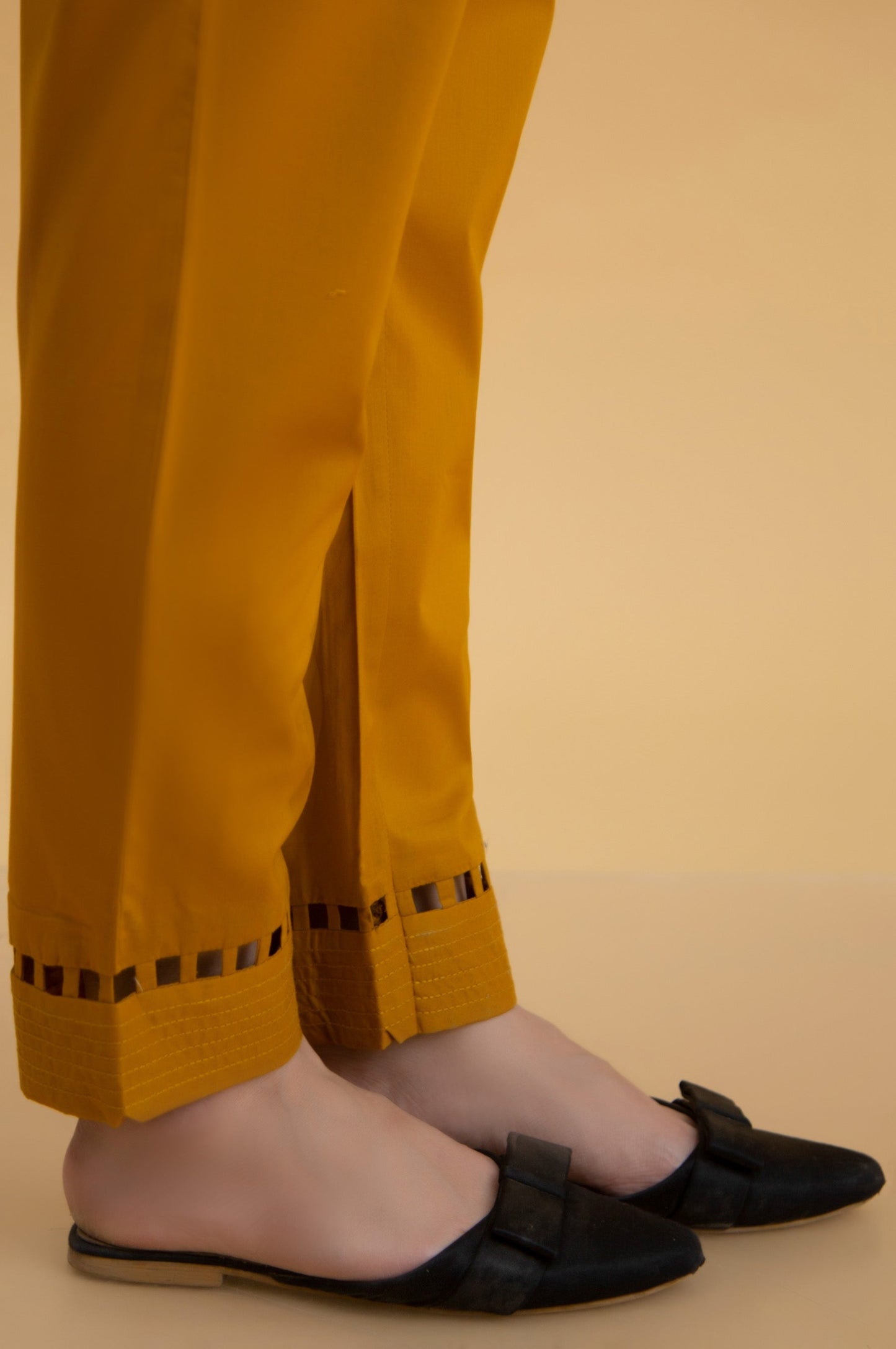 Basic Cambric Cigarette Pants - Mustard