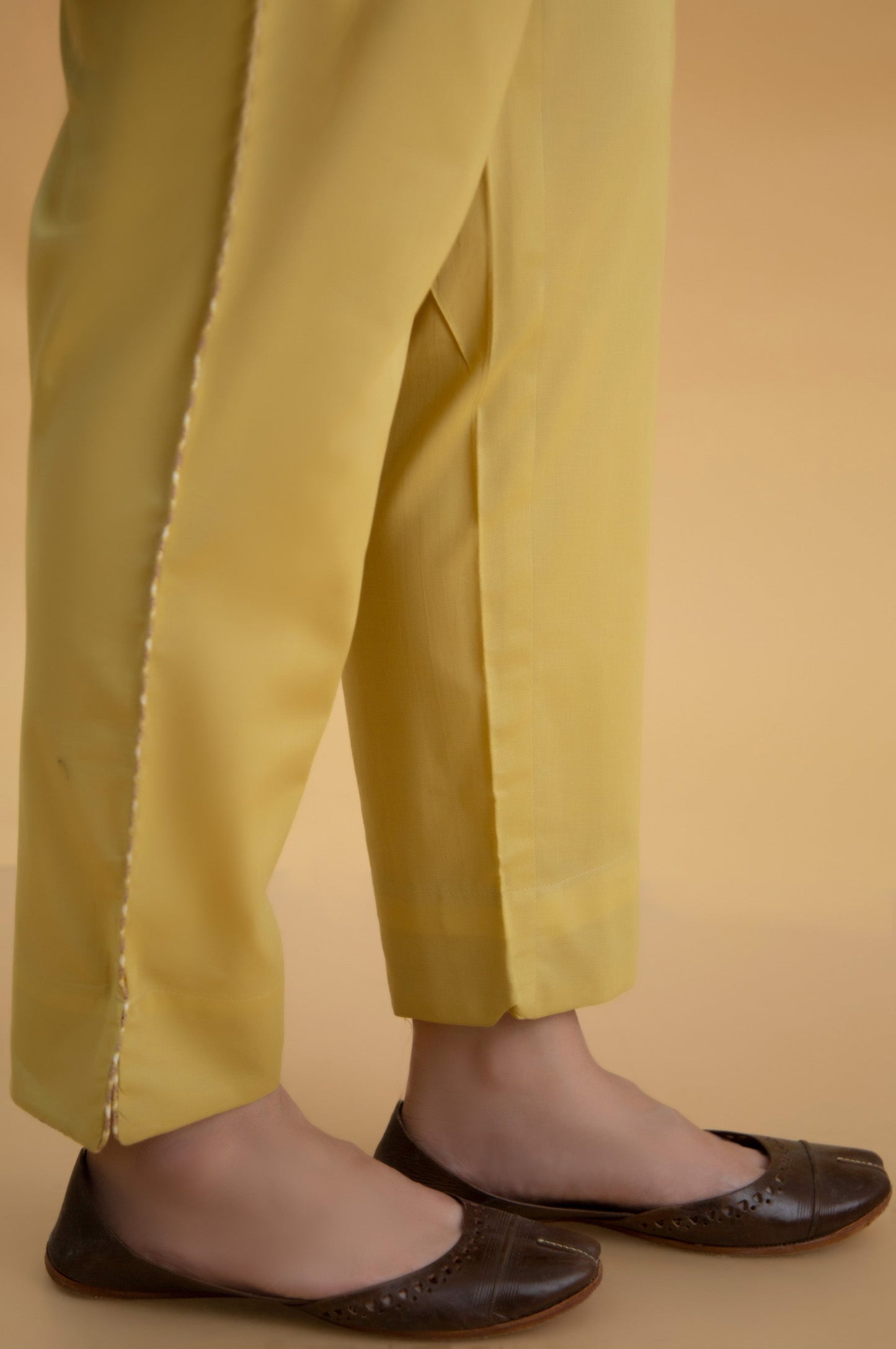 Basic Cambric Cigarette Pants - Blonde