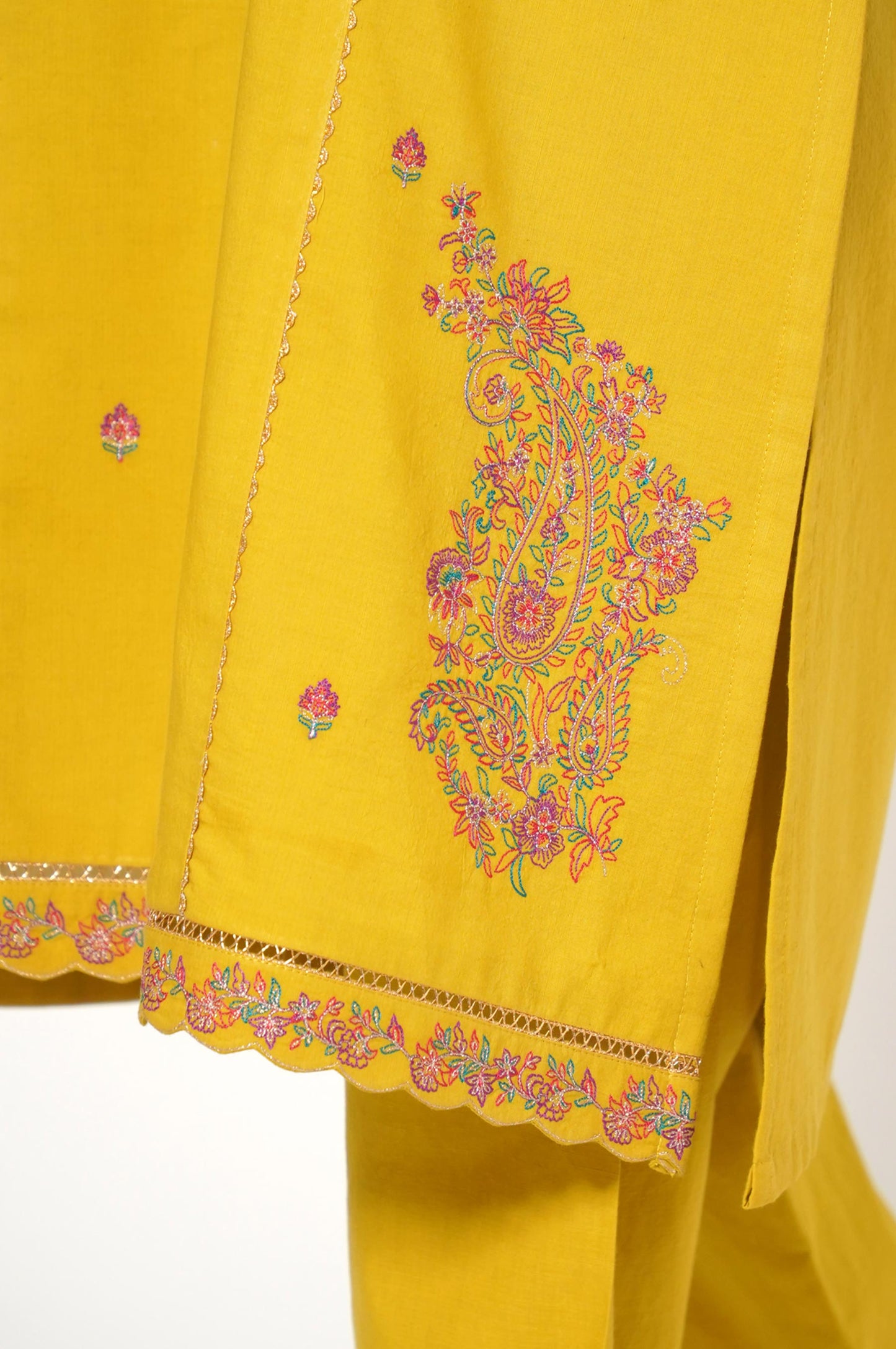 Stitched 1 Piece Embroidered Slub Cambric