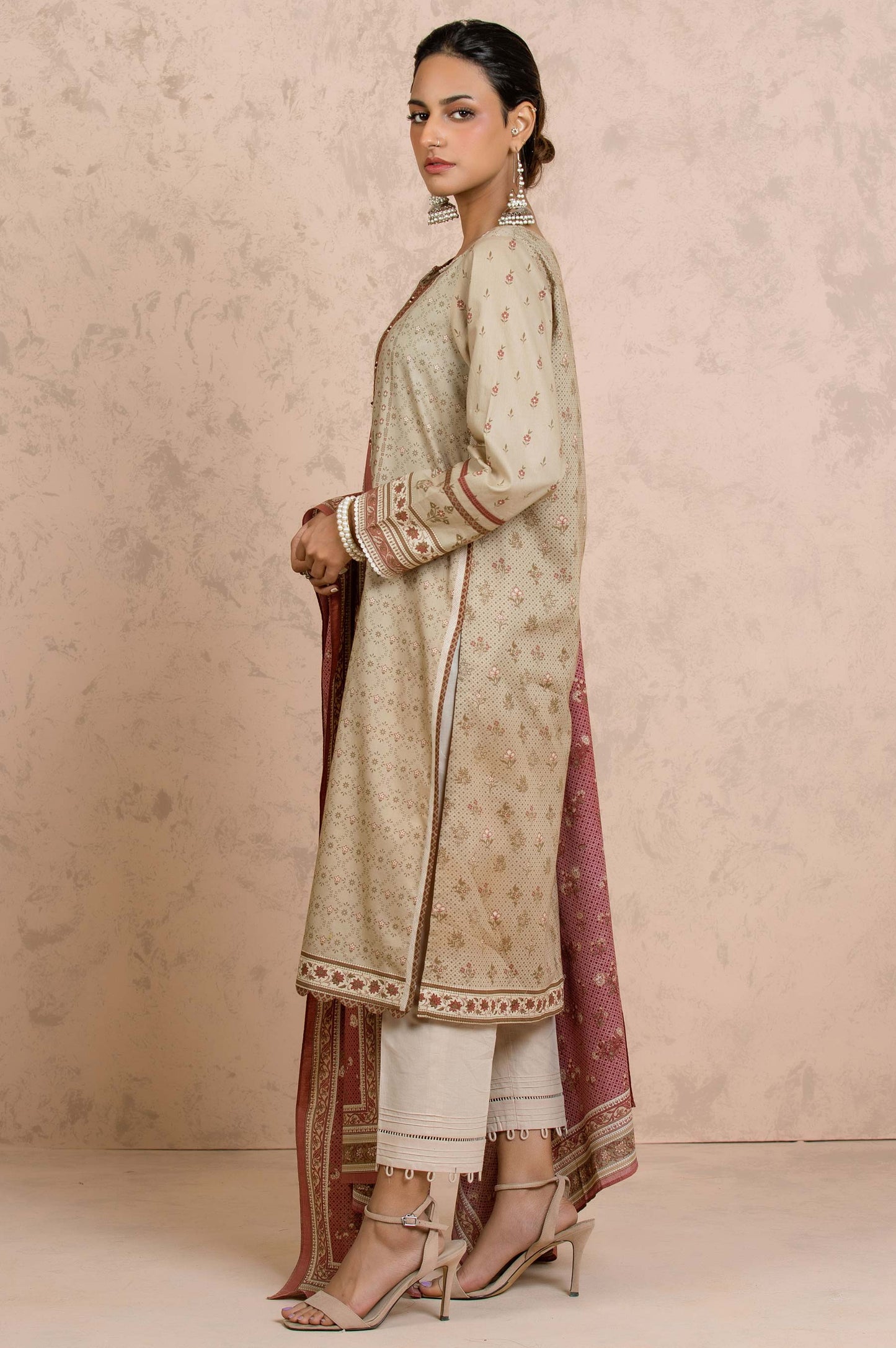 Stitched 2 Piece Printed Cambric Suit