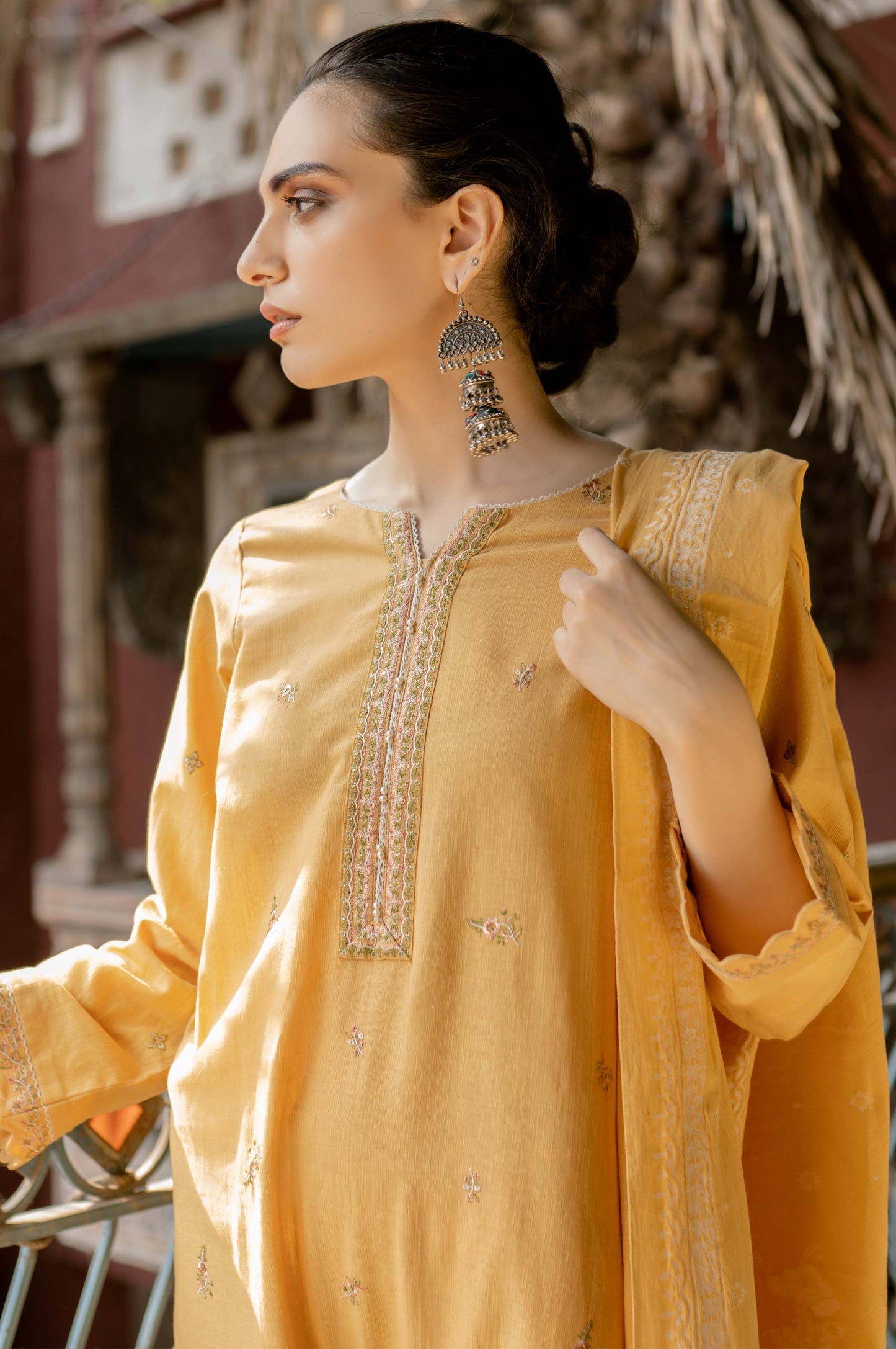 Stitched 3 Piece Embroidered Khaddar Suit