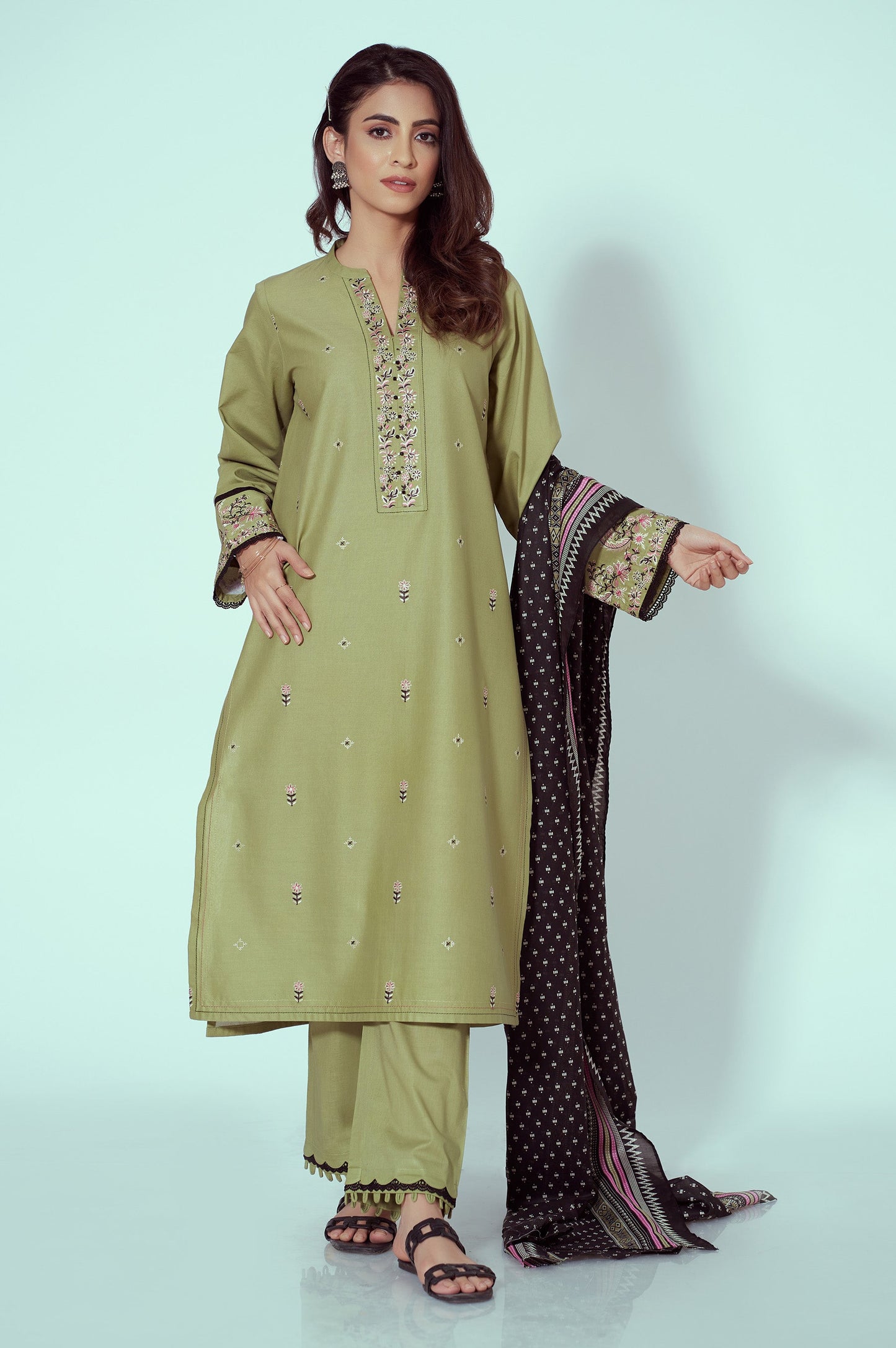 Stitched 3 Piece Embroidered Cambric with Chiffon Dupatta