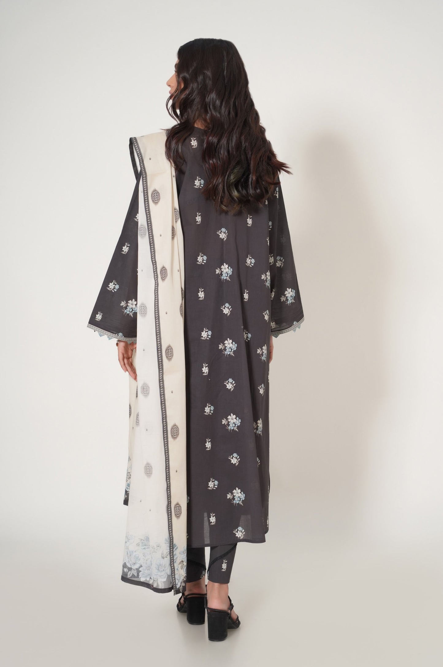 Stitched 3 Piece Printed Cambric Suit