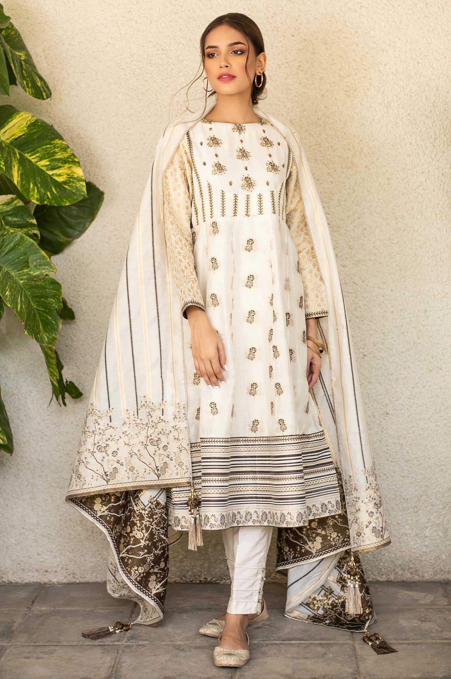 3 Piece Unstitched Suit-Fabric: Jacquard