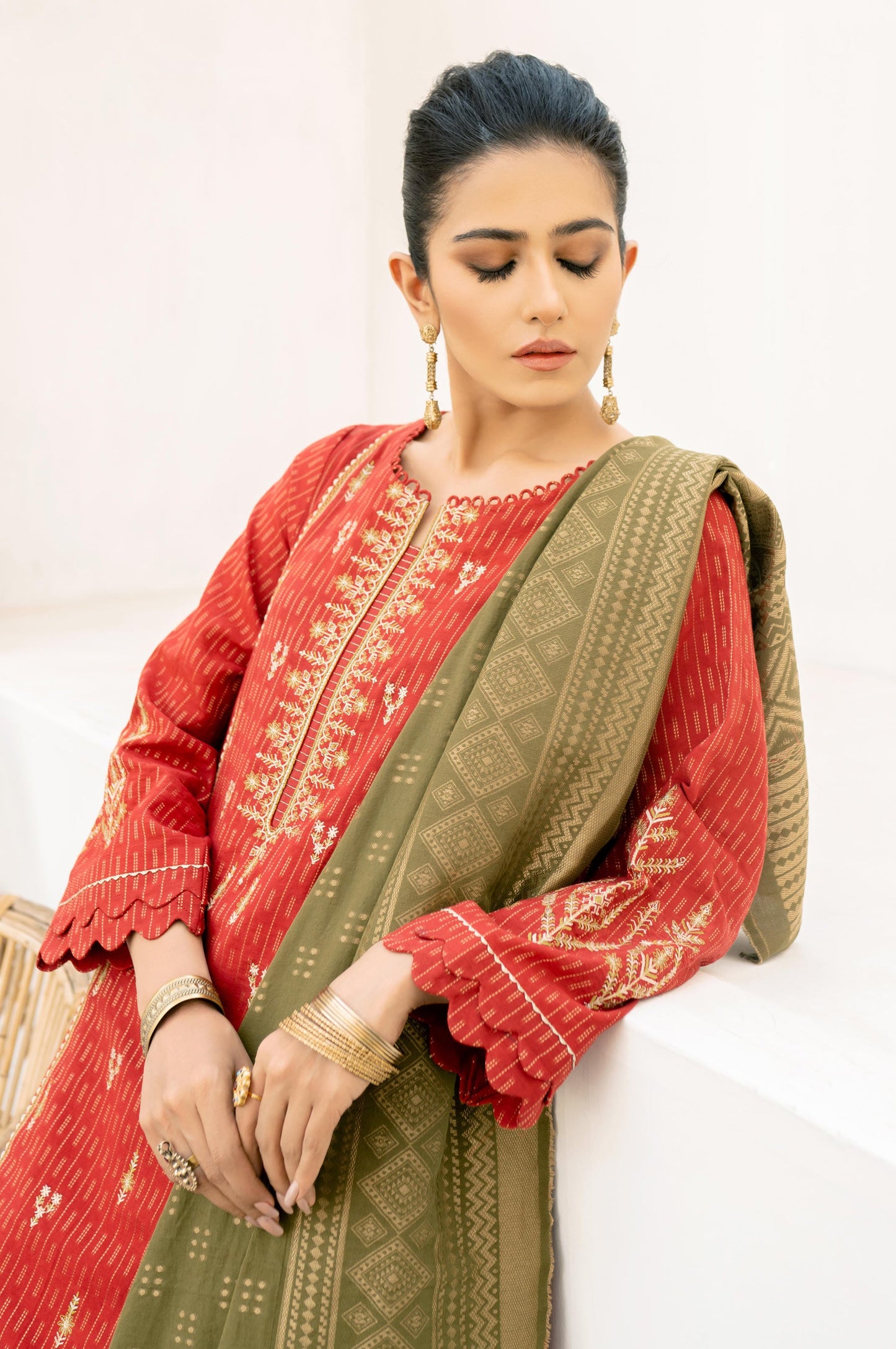 3 Piece Unstitched Embroidered Cotton Jacquard Suit