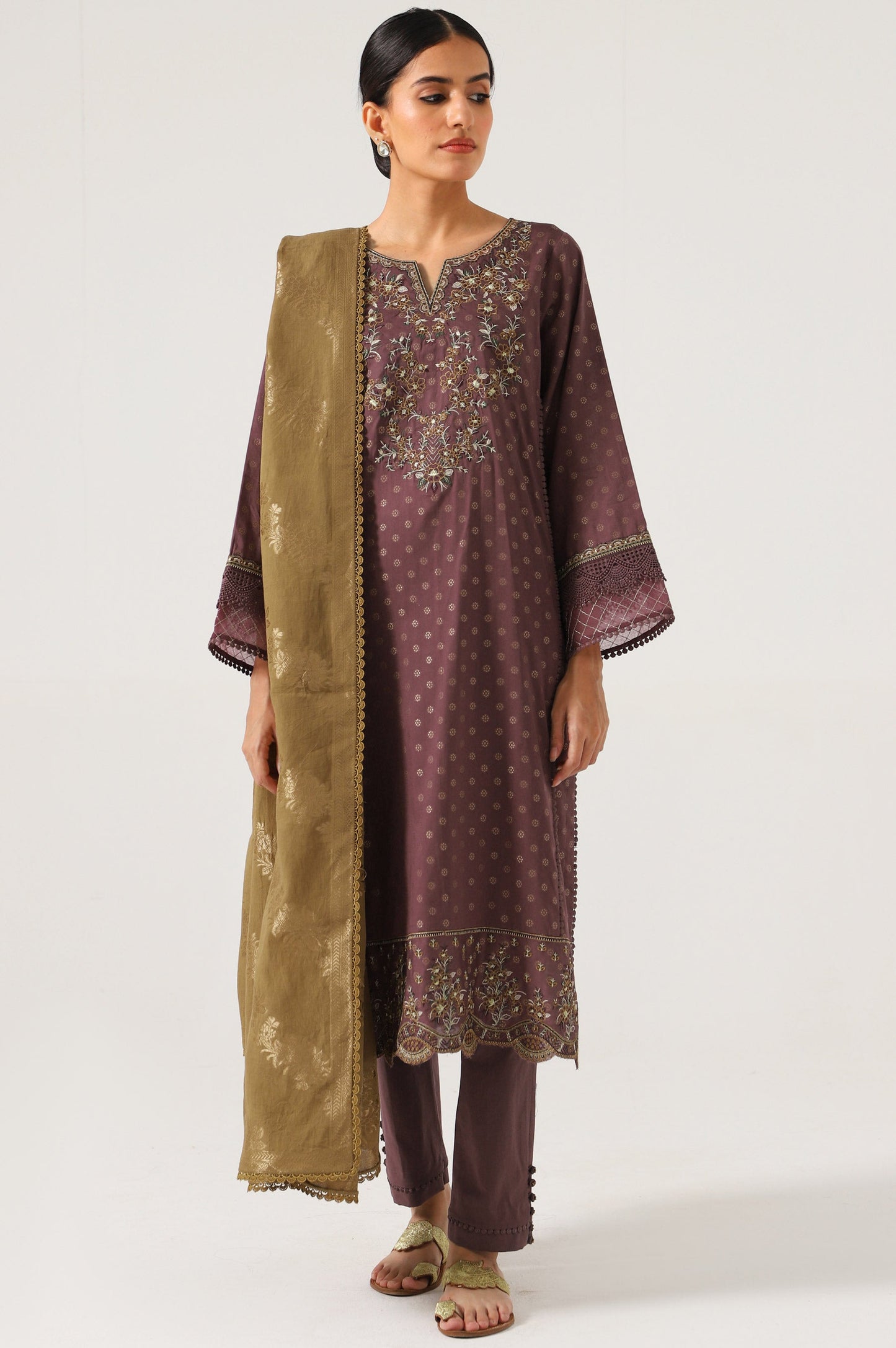 3 Piece Unstitched Embroidered Jacquard Suit