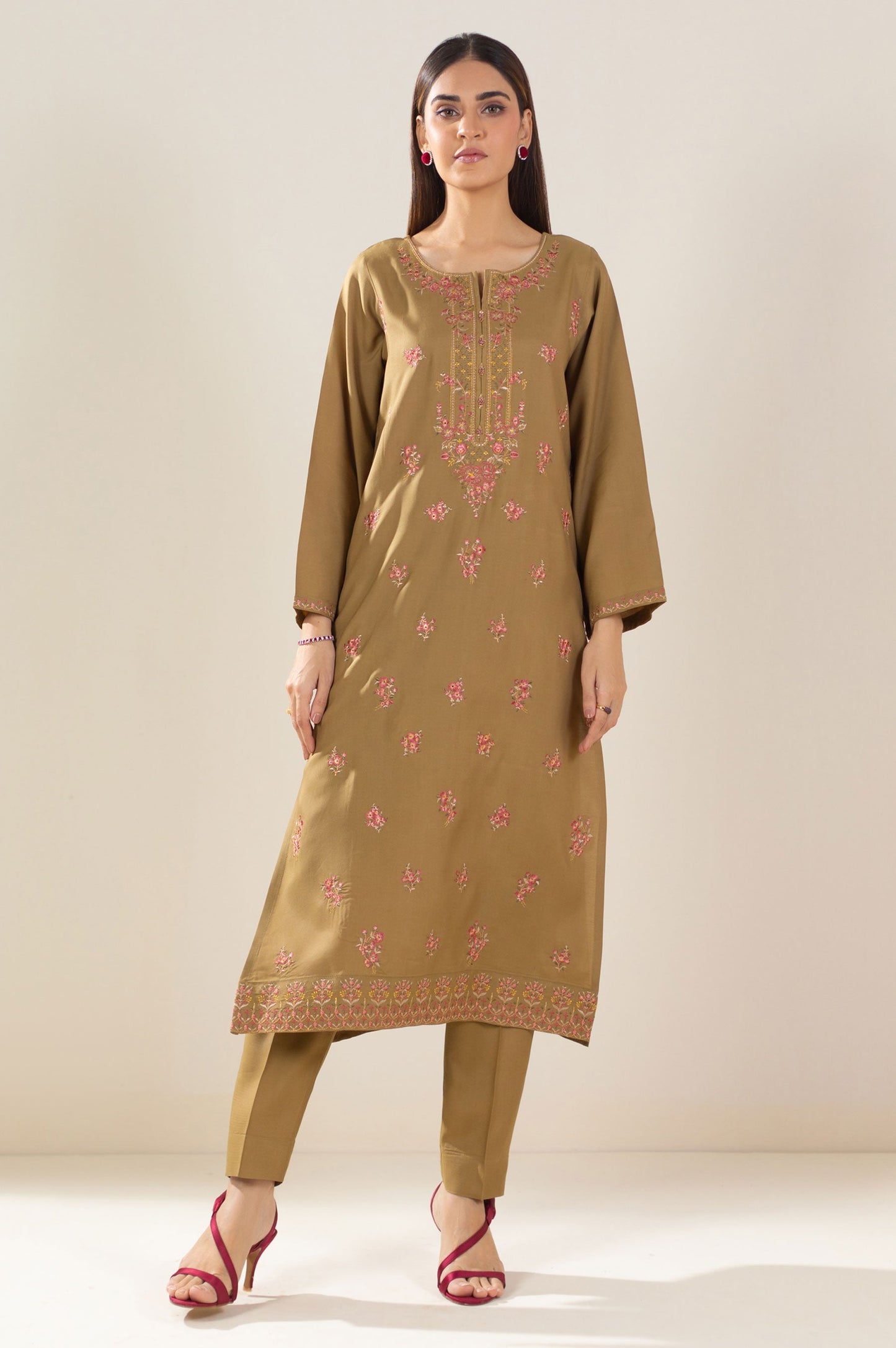 3 Piece Unstitched Embroidered Oak Silk Suit