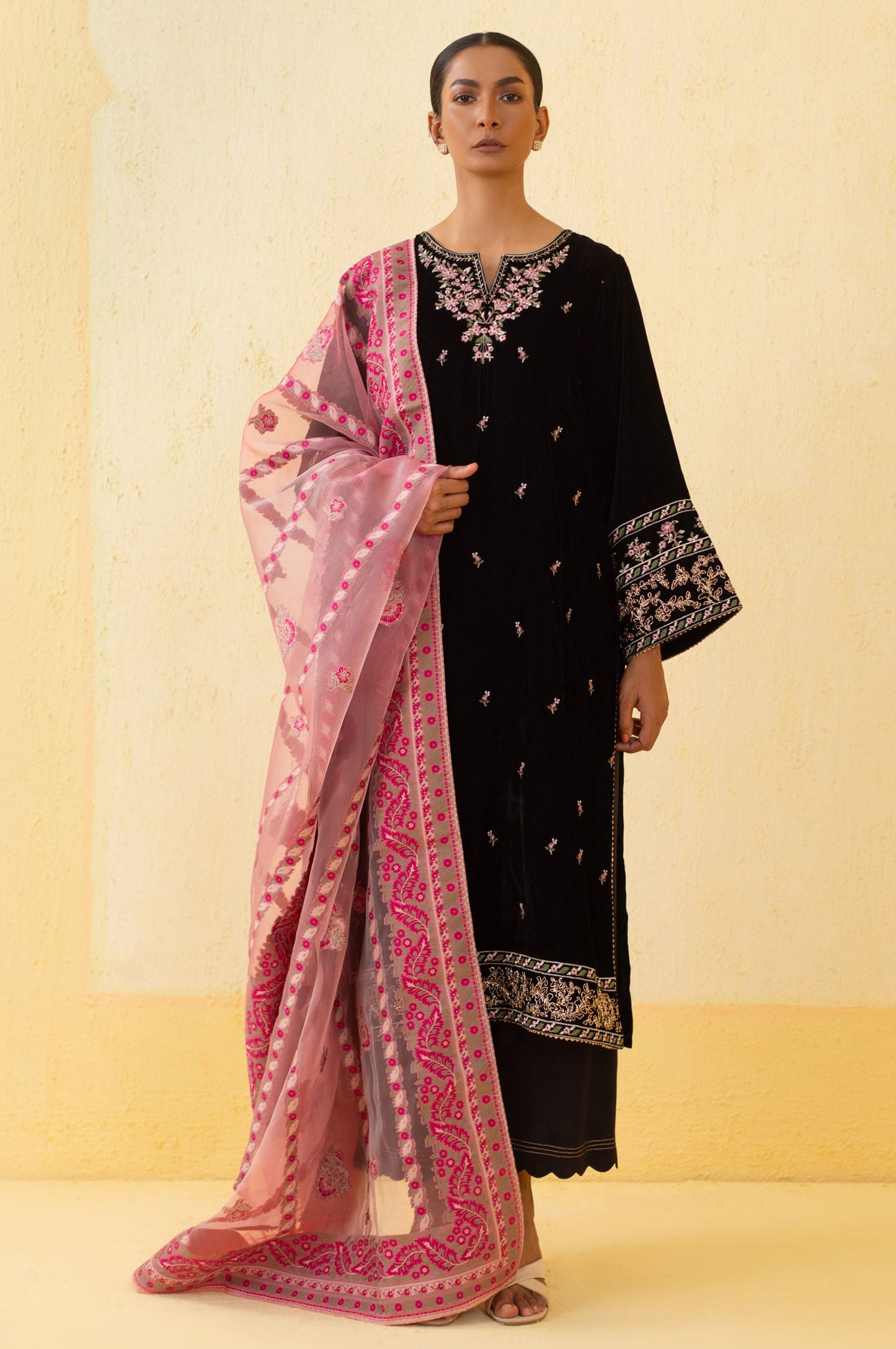Unstitched 3 Piece Embroidered Velvet Suit - Black