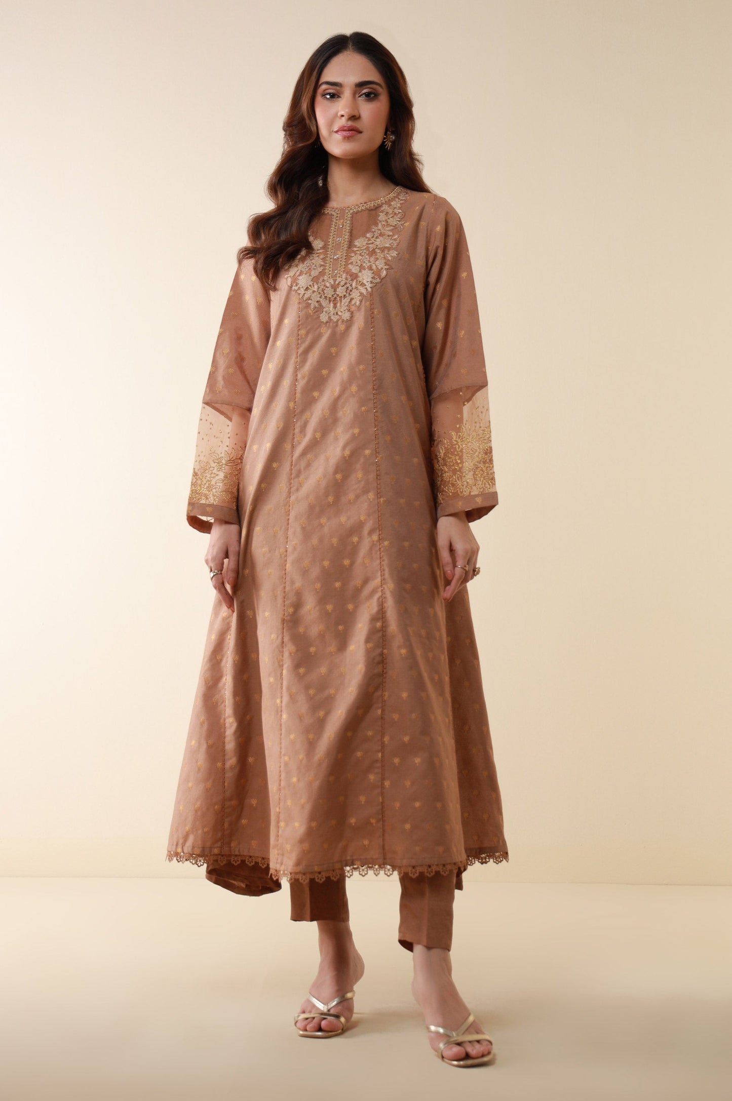 Unstitched 3 Piece Embroidered Zari Jacquard Suit