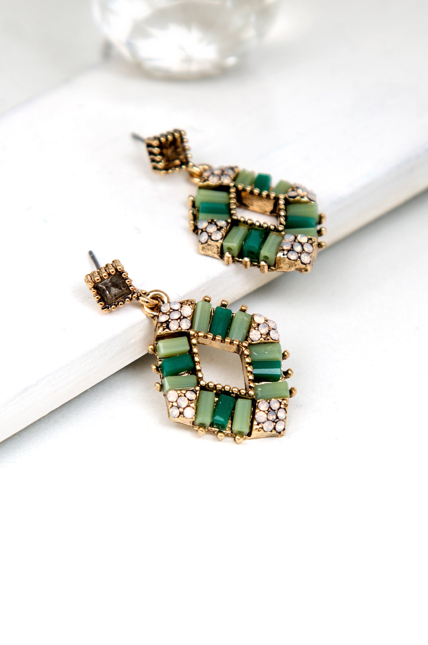 Dazzling Ceramic Drops