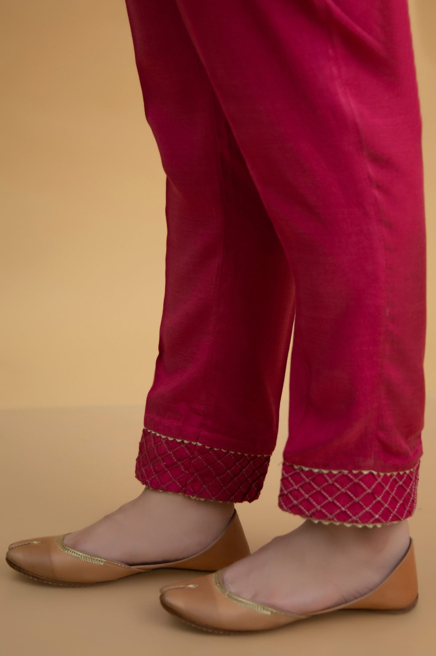 Basic Raw Silk Cigarette Pants - Pink