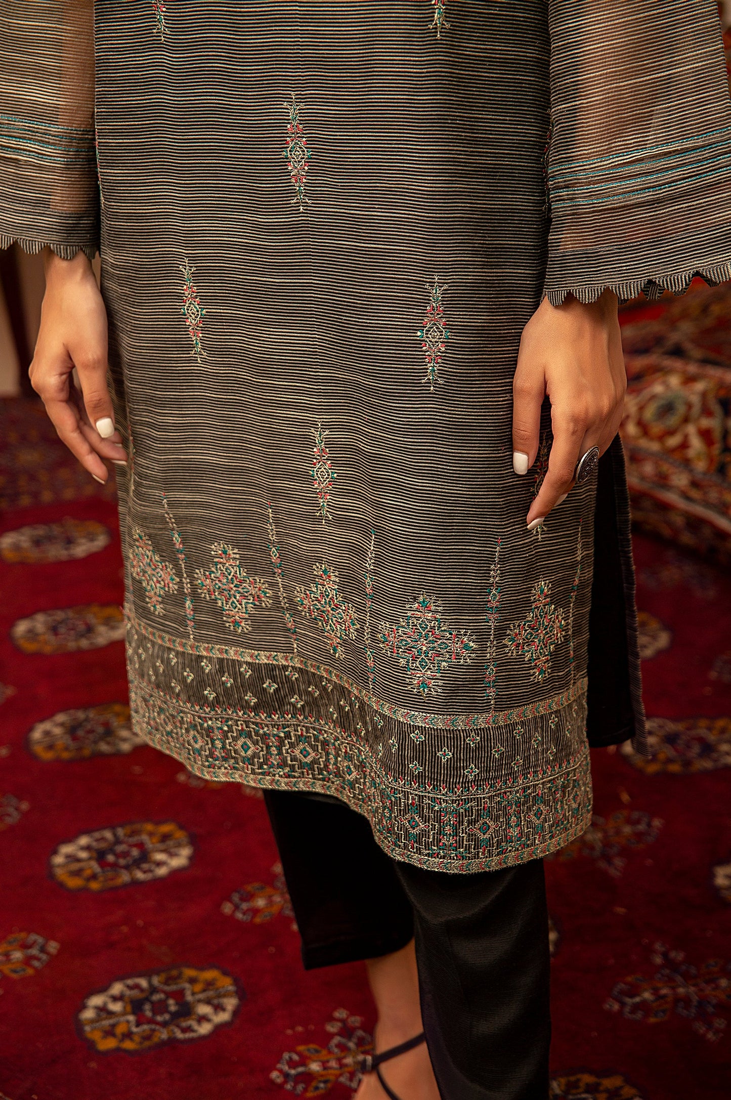 Stitched 1 Piece Textured Organza Shirt