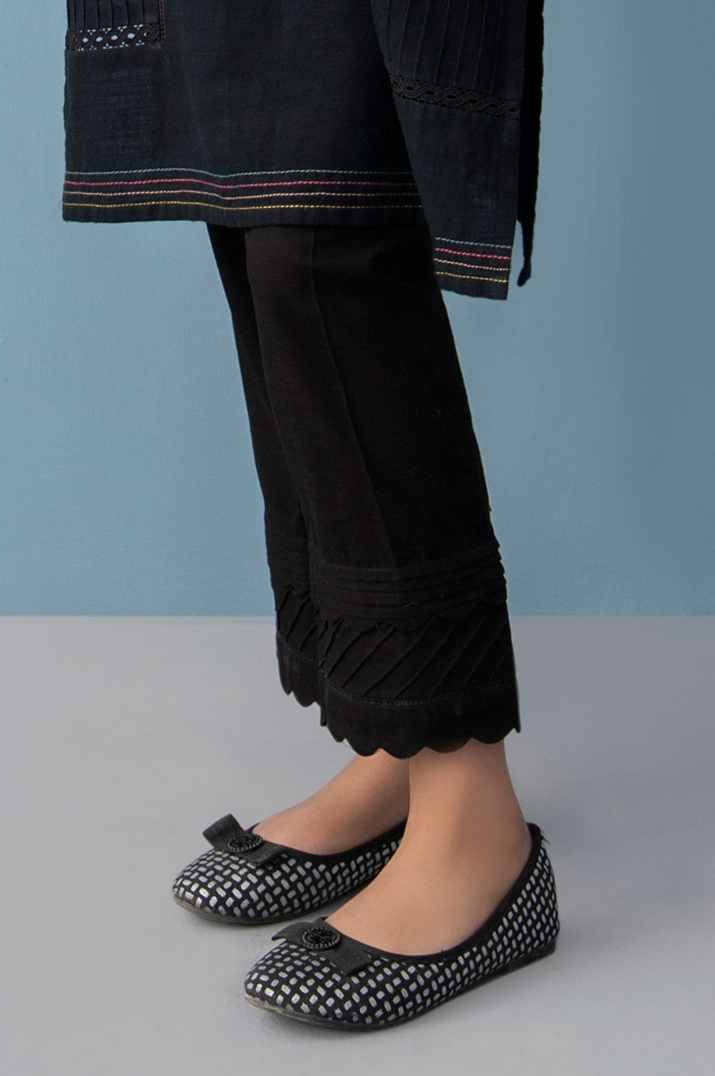 Embellished Khaddar Junior Pant - Black