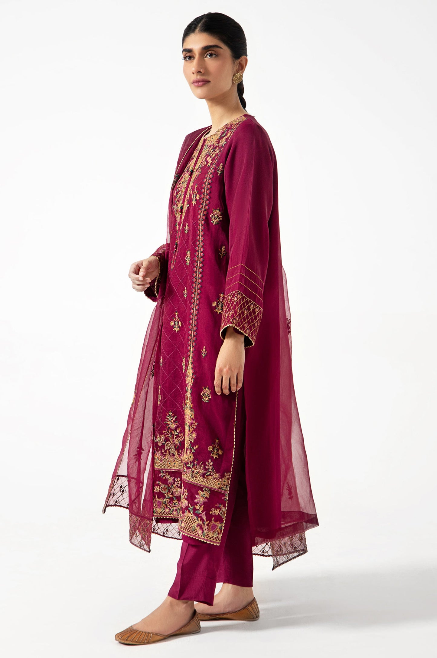 Stitched 3 Pieces Organza Embroidered Suit.