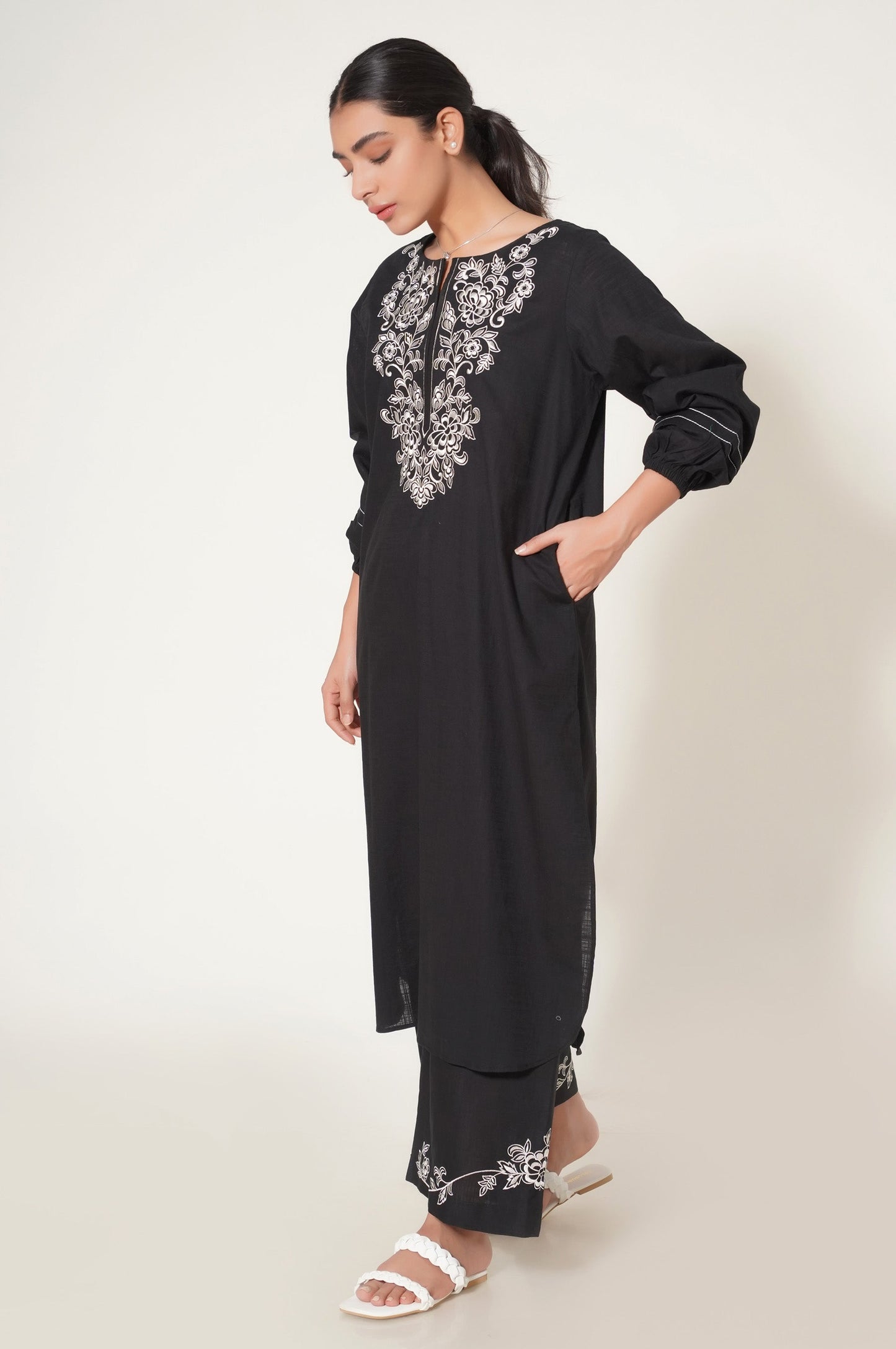 Stitched 2 Piece Both Side Slub Embroidered Suit