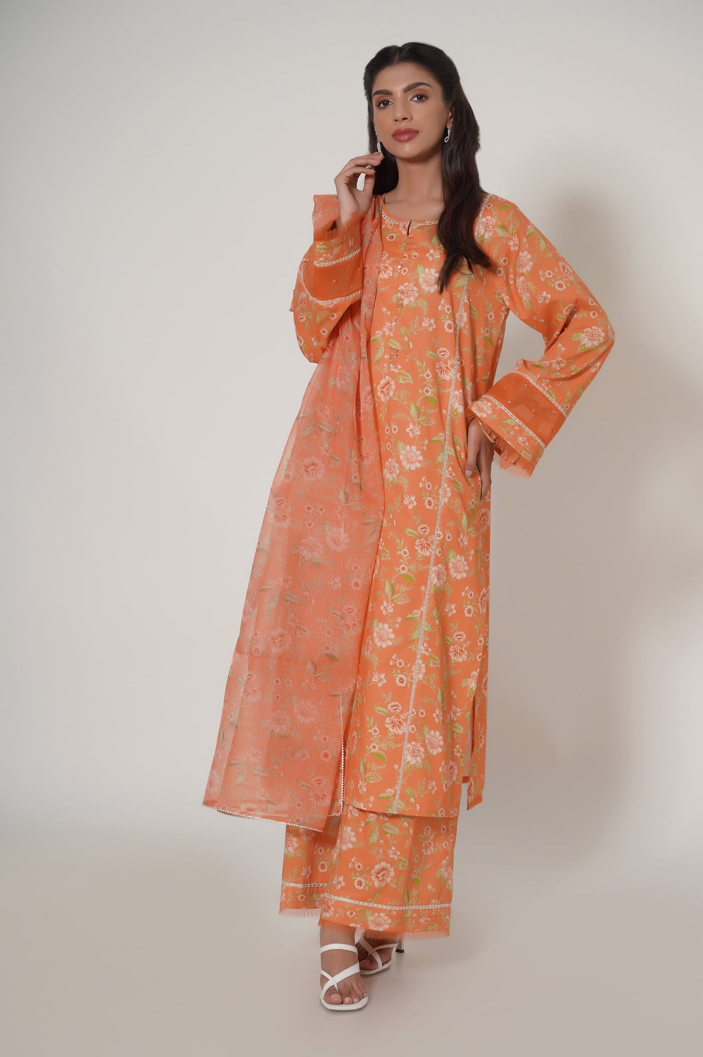 Unstitched 3 Piece Printed Cambric Suit
