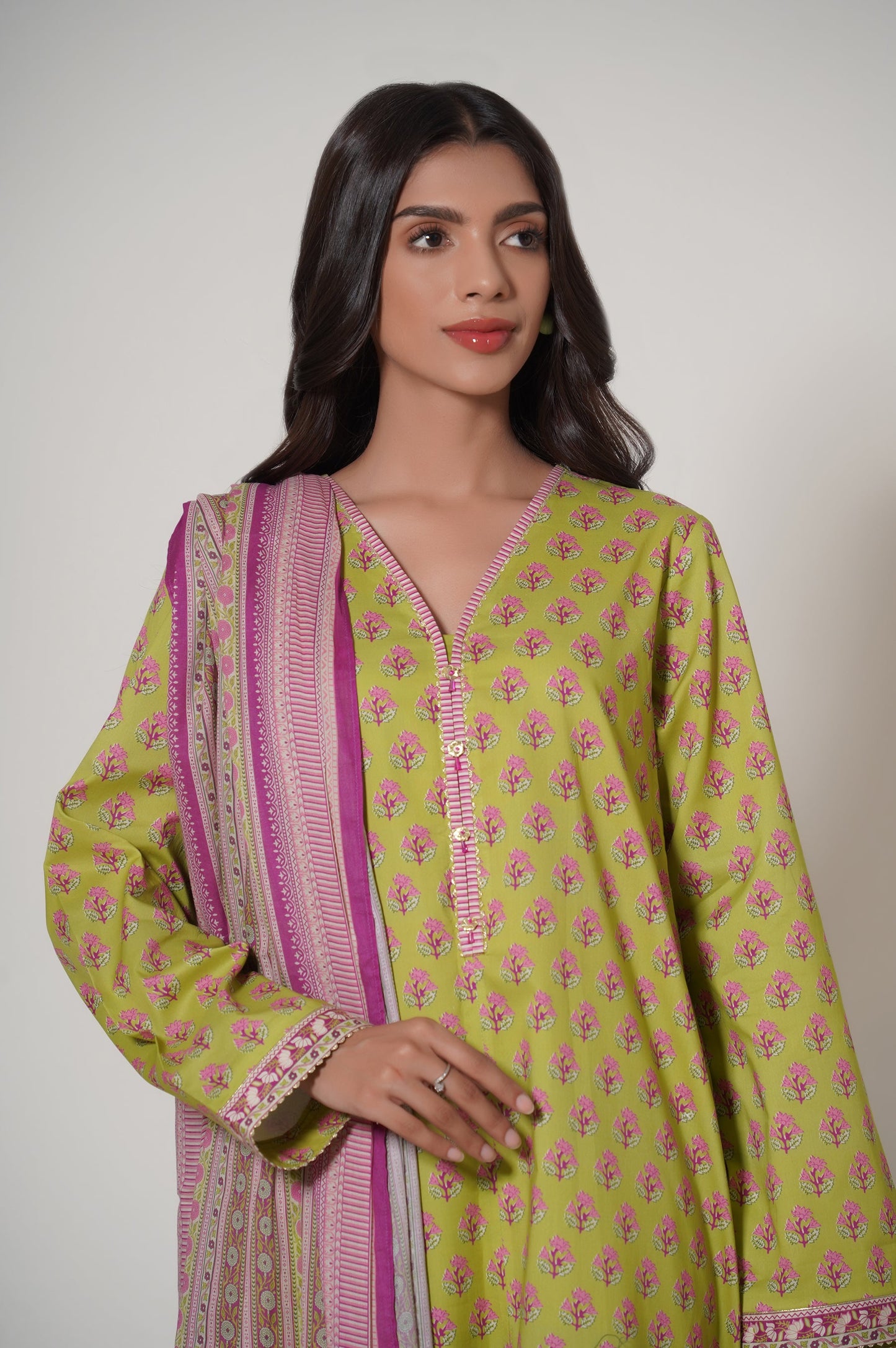 Unstitched 3 Piece Printed Cambric Suit