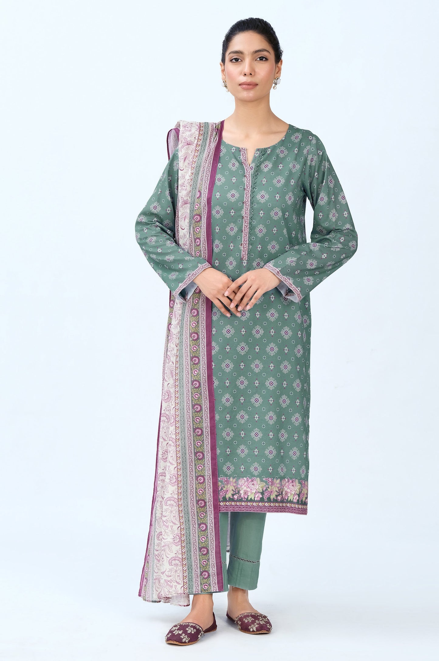 Stitched 3 Piece Printed Cambric Suit