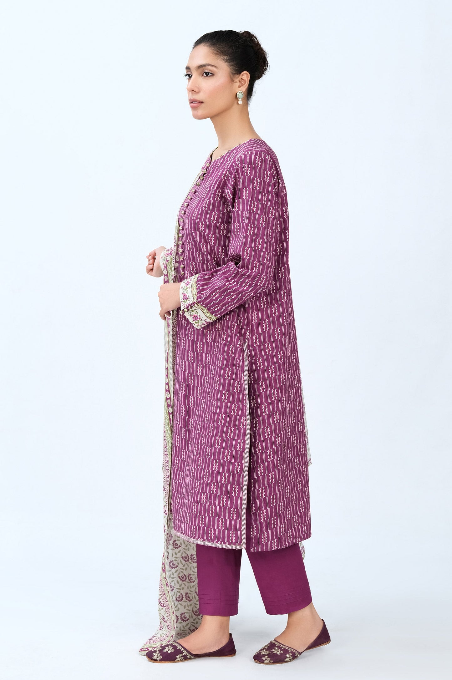 Stitched 3 Piece Printed Cambric Suit