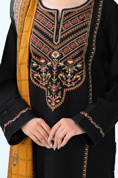 Stitched 3 Piece Embroidered Khaddar Suit