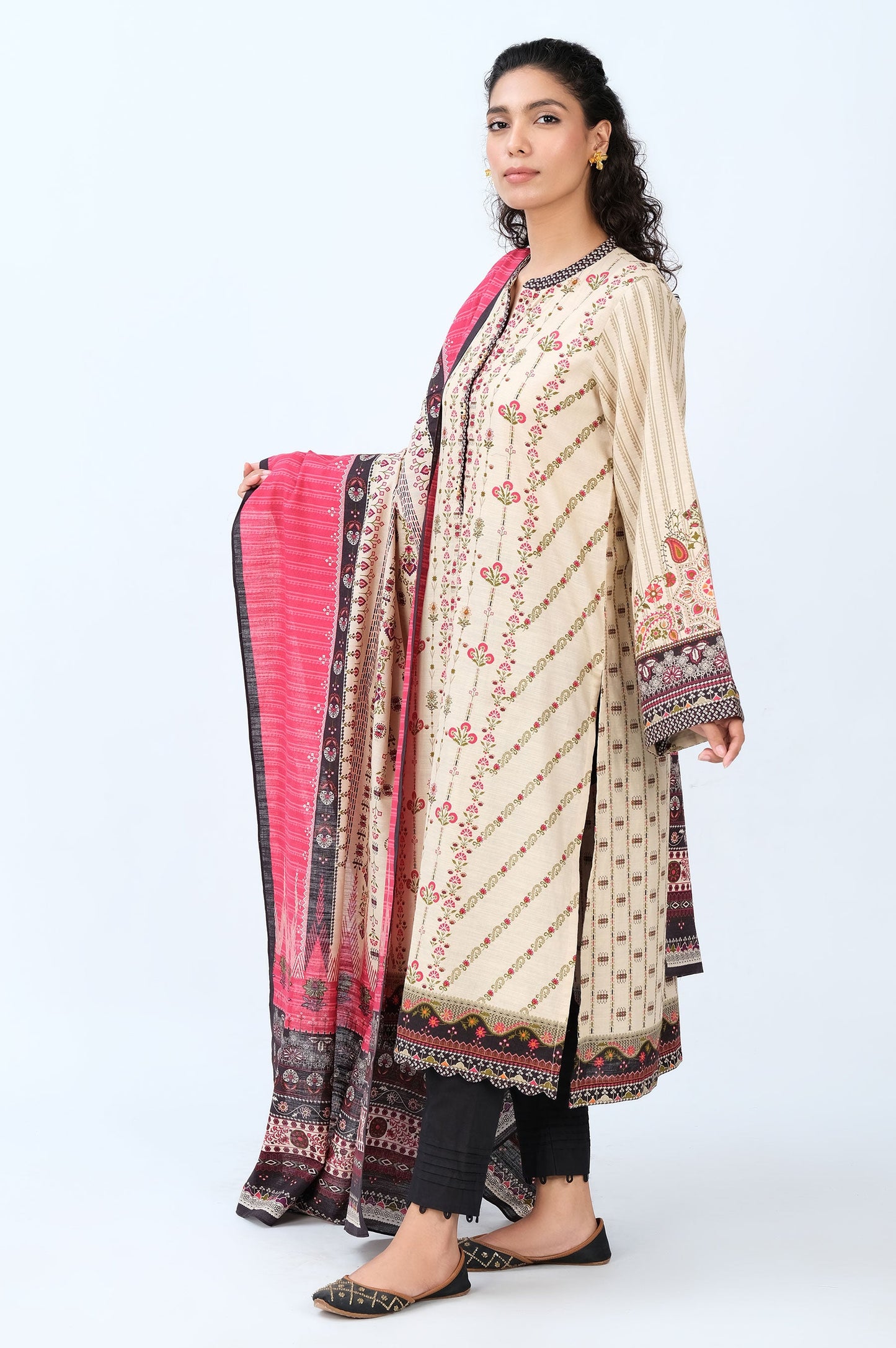 Stitched 2 Piece Printed Khaddar Suit