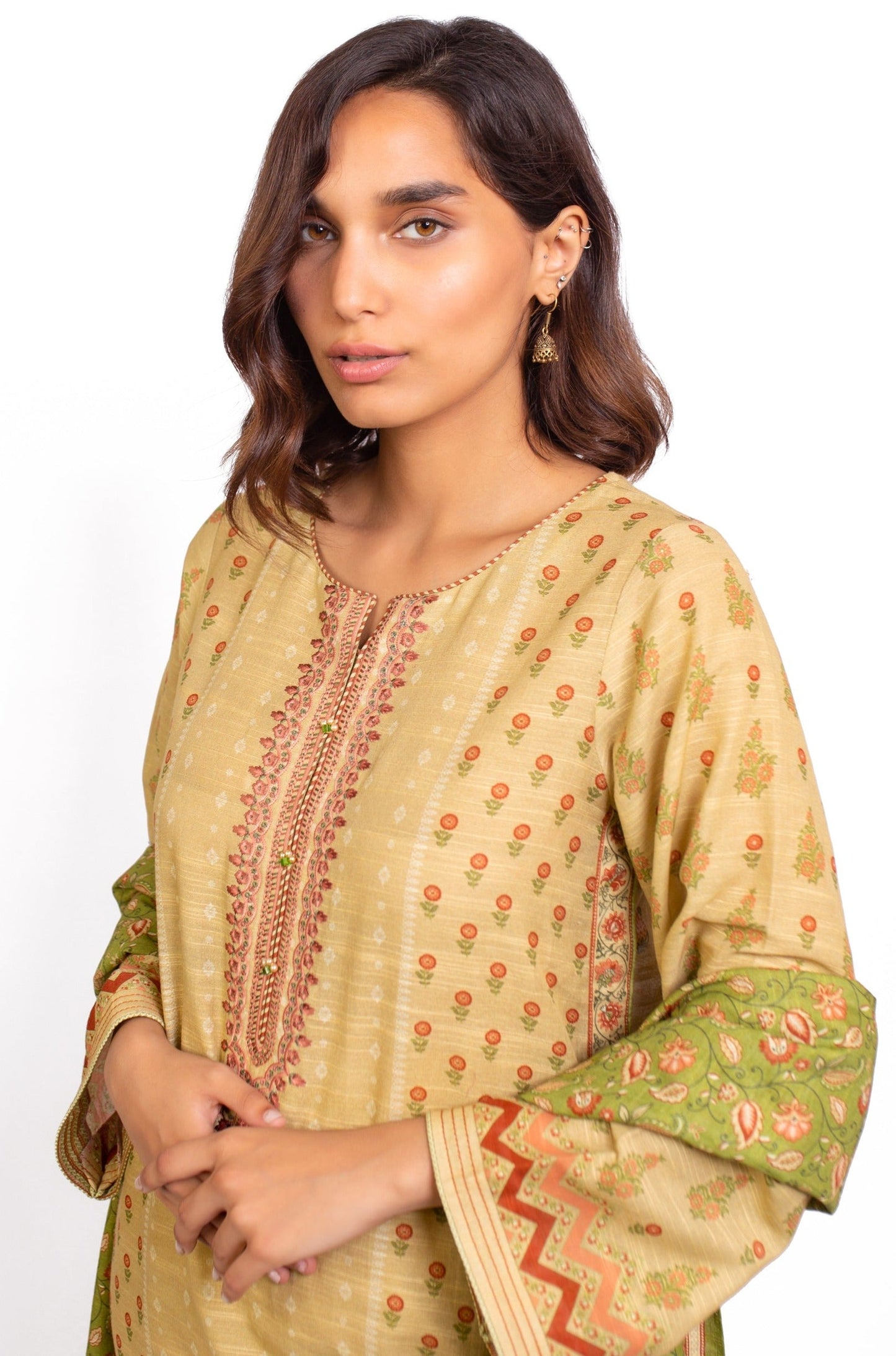 Stitched 3 Piece Embroidered Khaddar Suit