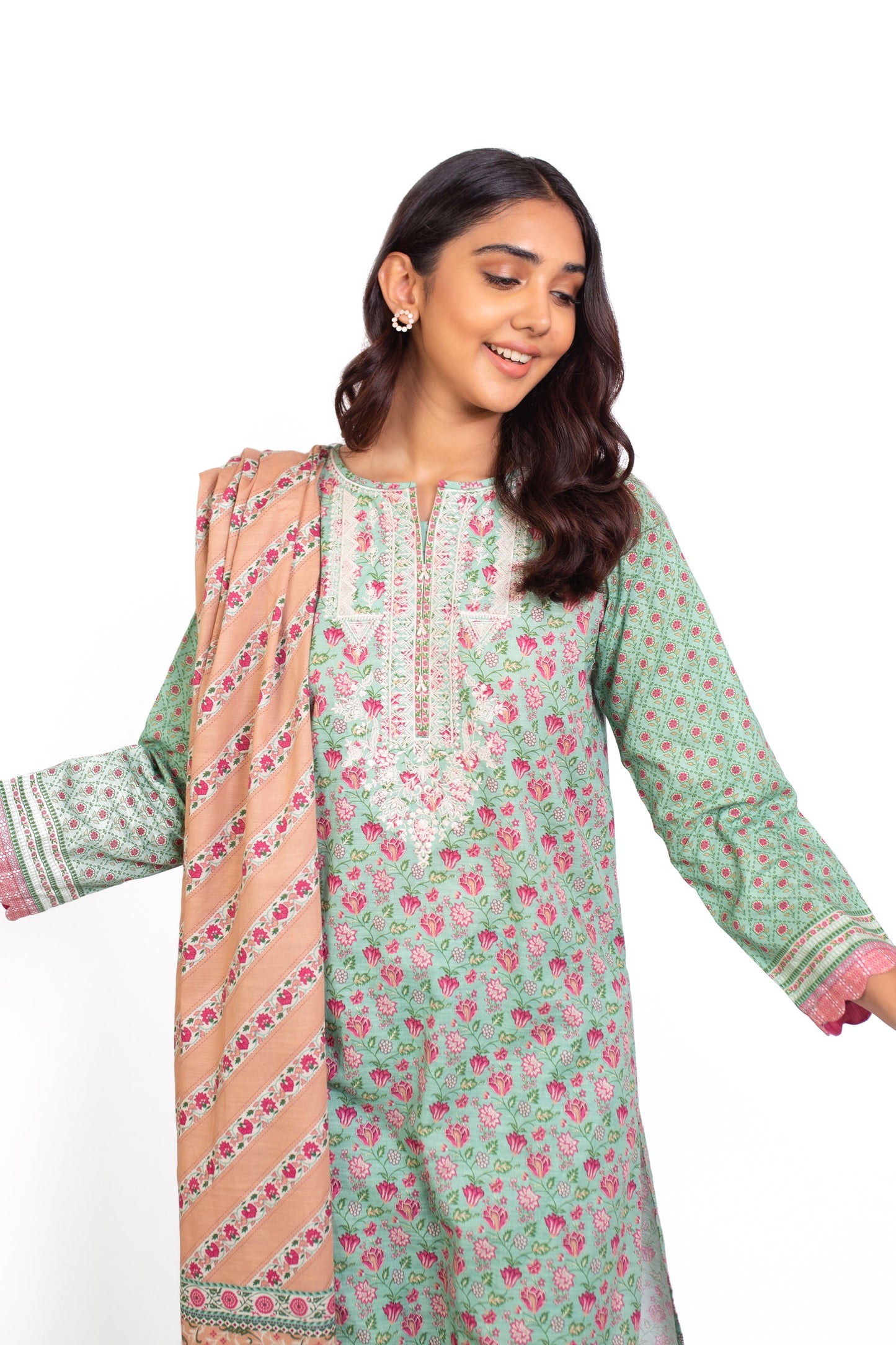 Stitched 3 Piece Embroidered Khaddar Suit