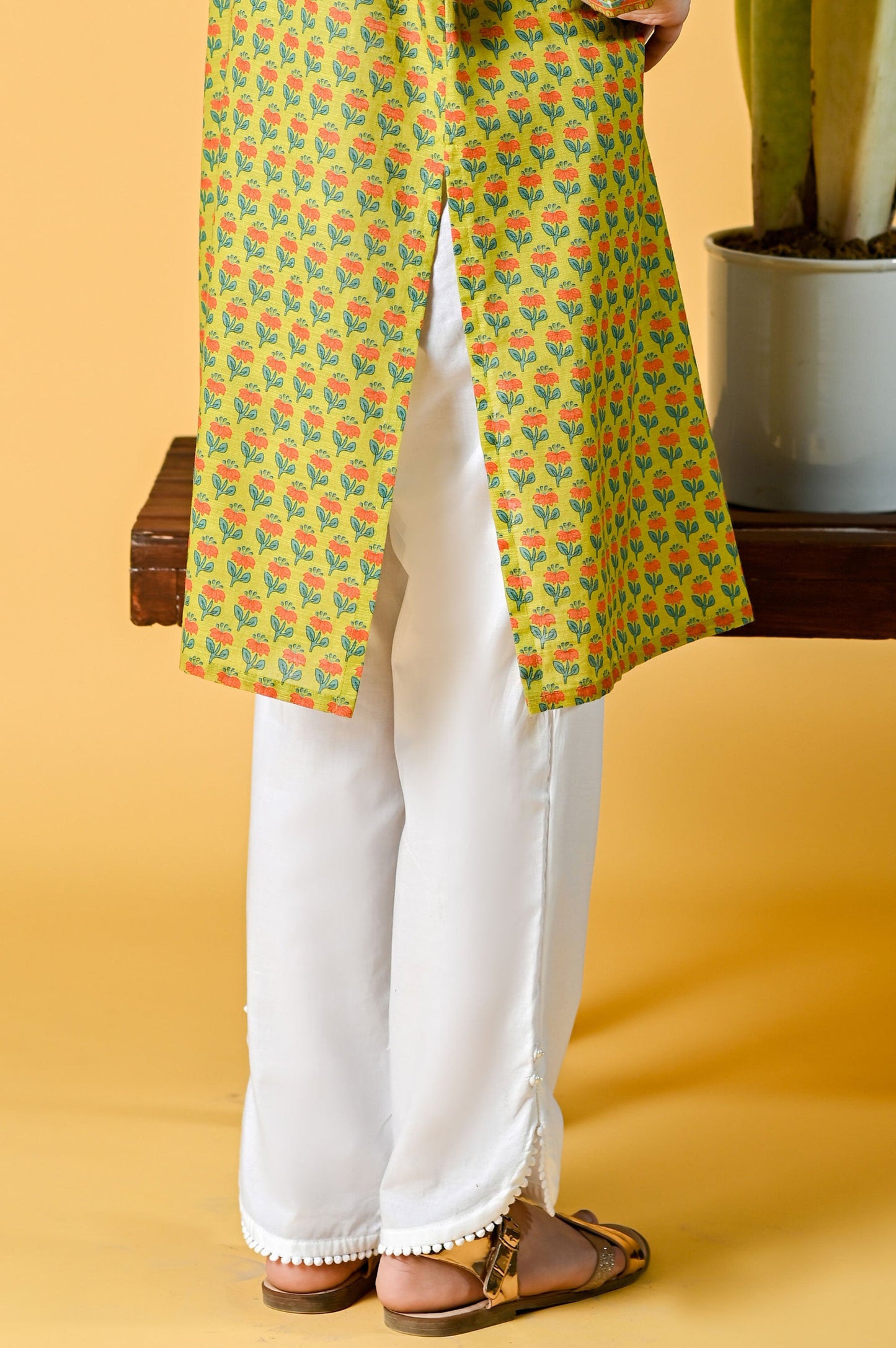 Embellished Junior Pants - White