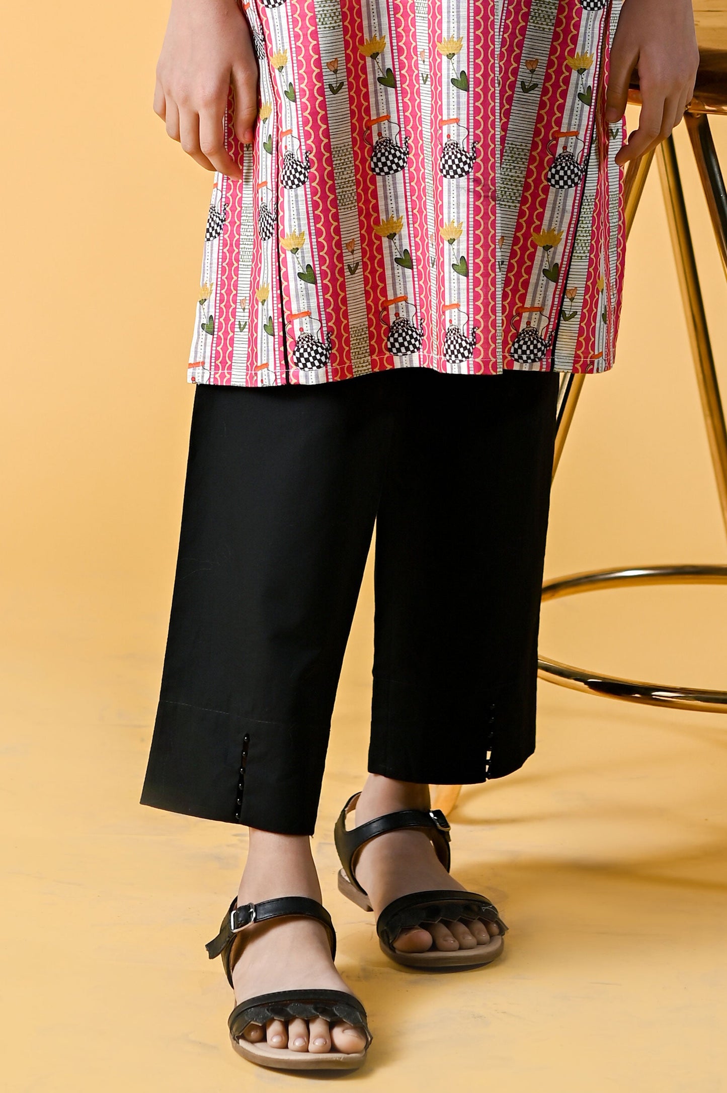 Embellished Junior Pants - Black