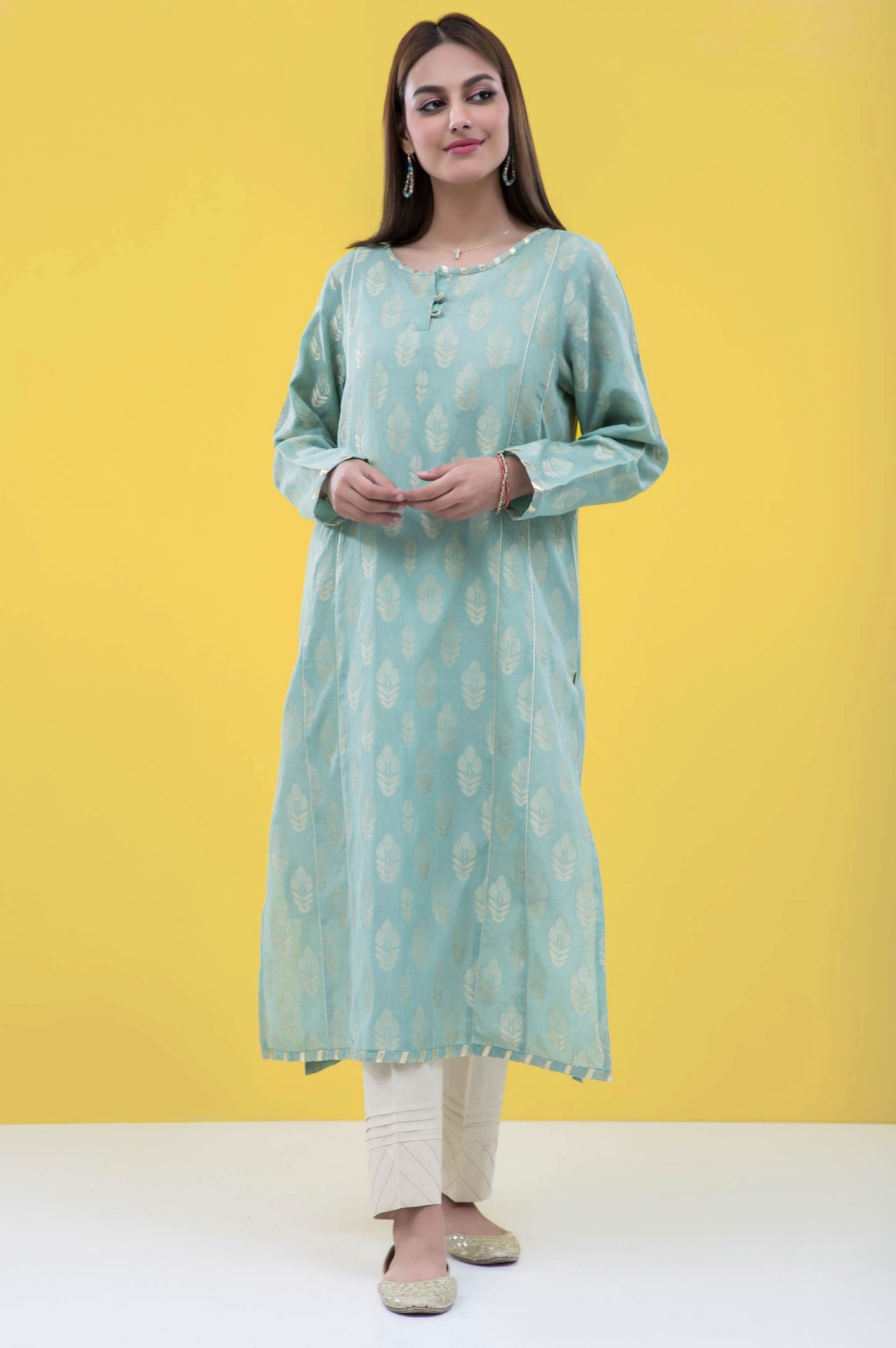 Stitched 1 Piece Embellished Jacquard Shirt