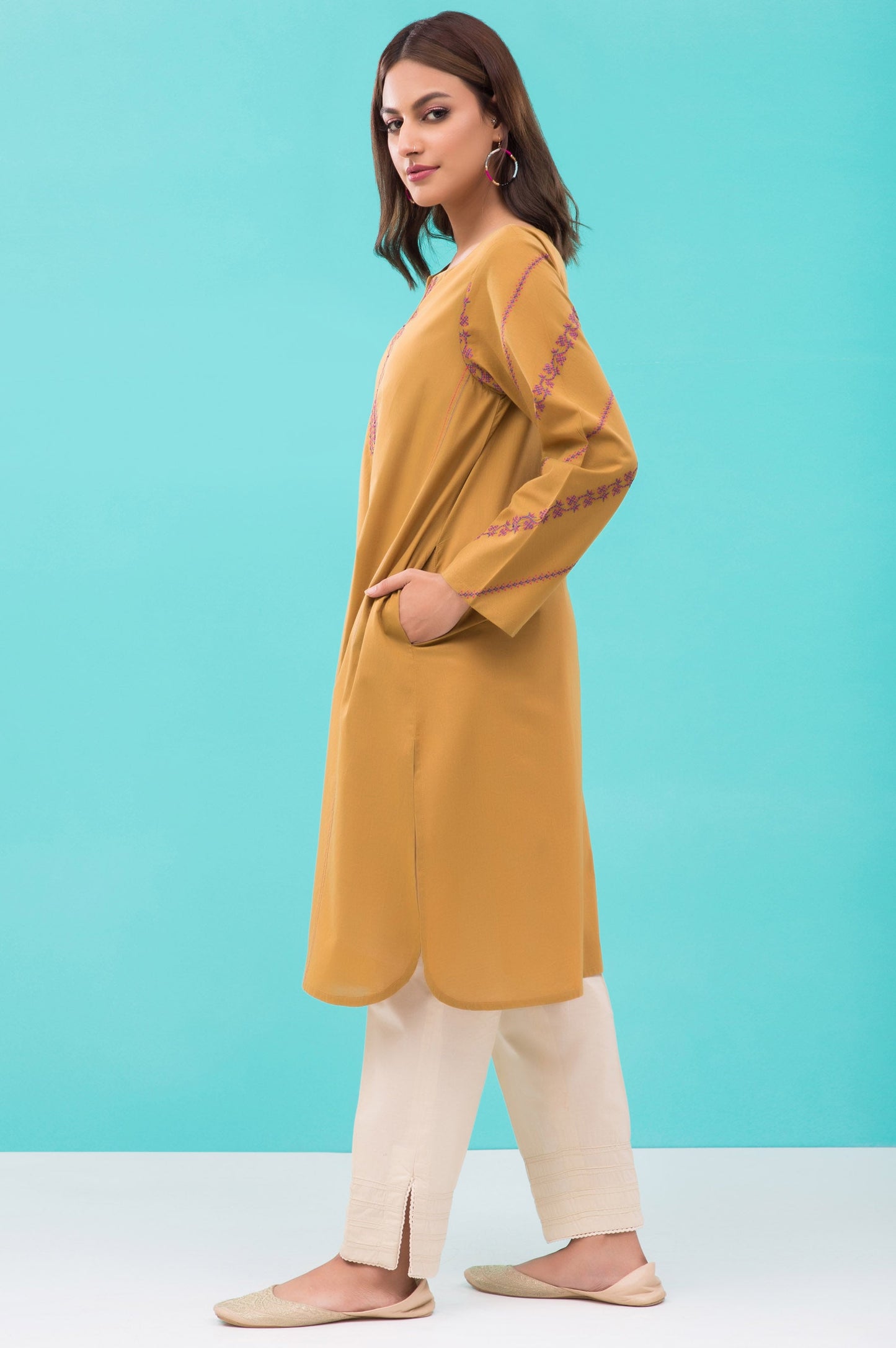 Stitched 1 Piece Embroidered Yarn Dyed Shirt