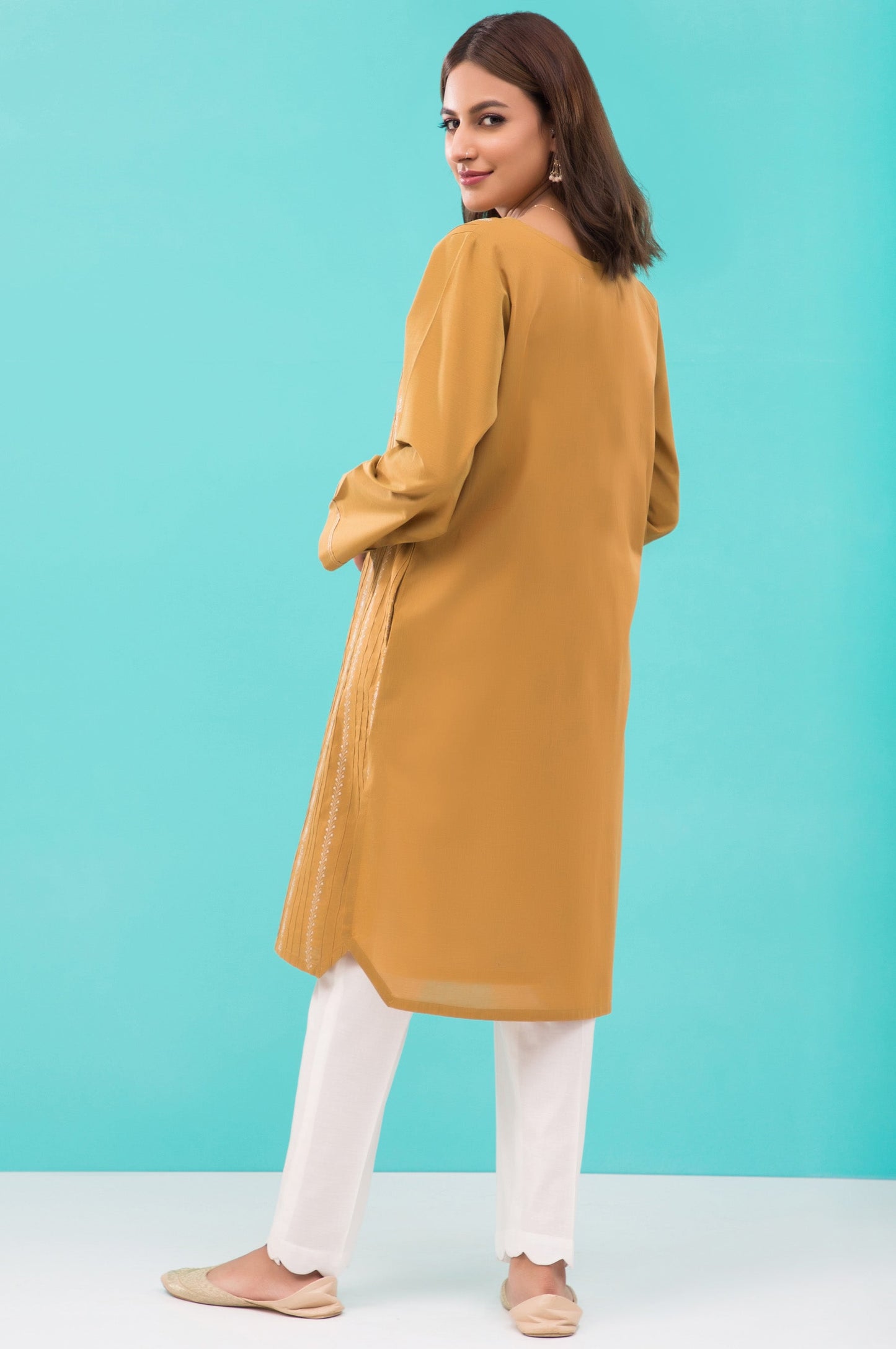 Stitched 1 Piece Embroidered Yarn Dyed Shirt