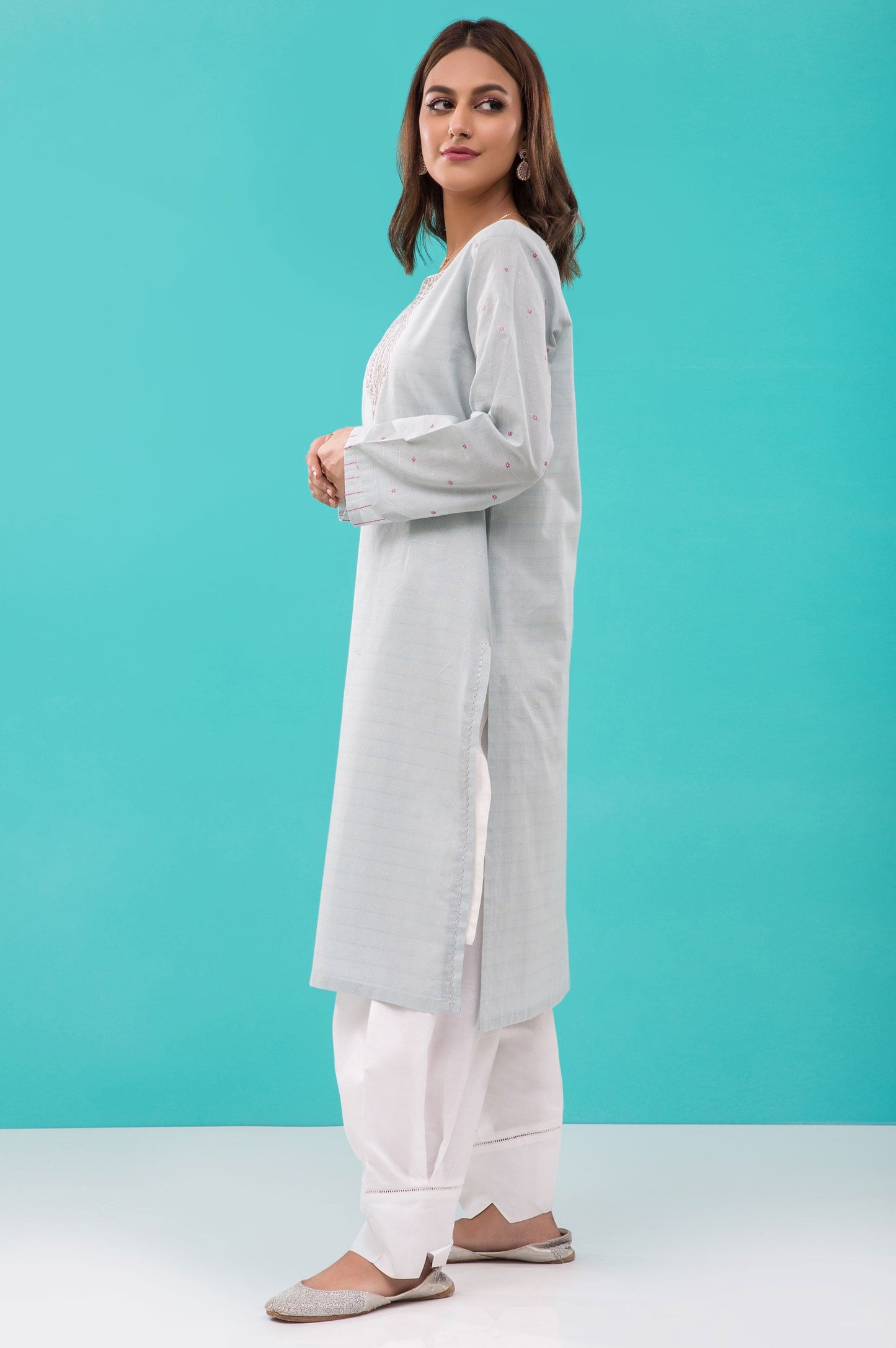 Stitched 1 Piece Embroidered Zari Lawn Shirt