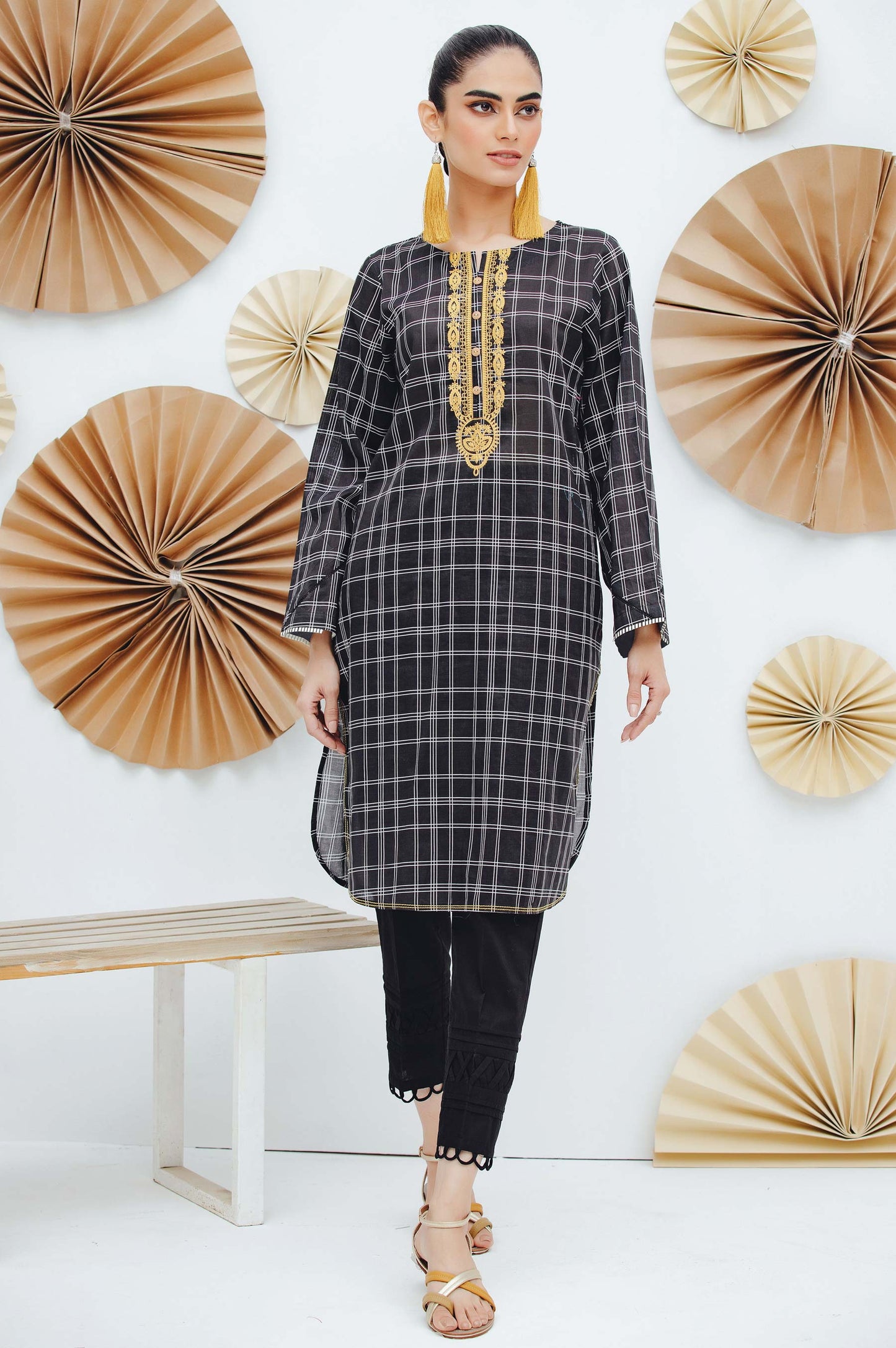 Stitched 1 Piece Embroidered Yarn Dyed Shirt