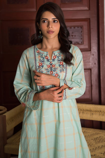 Stitched 1 Piece Yarn Dyed Stripes Shirt