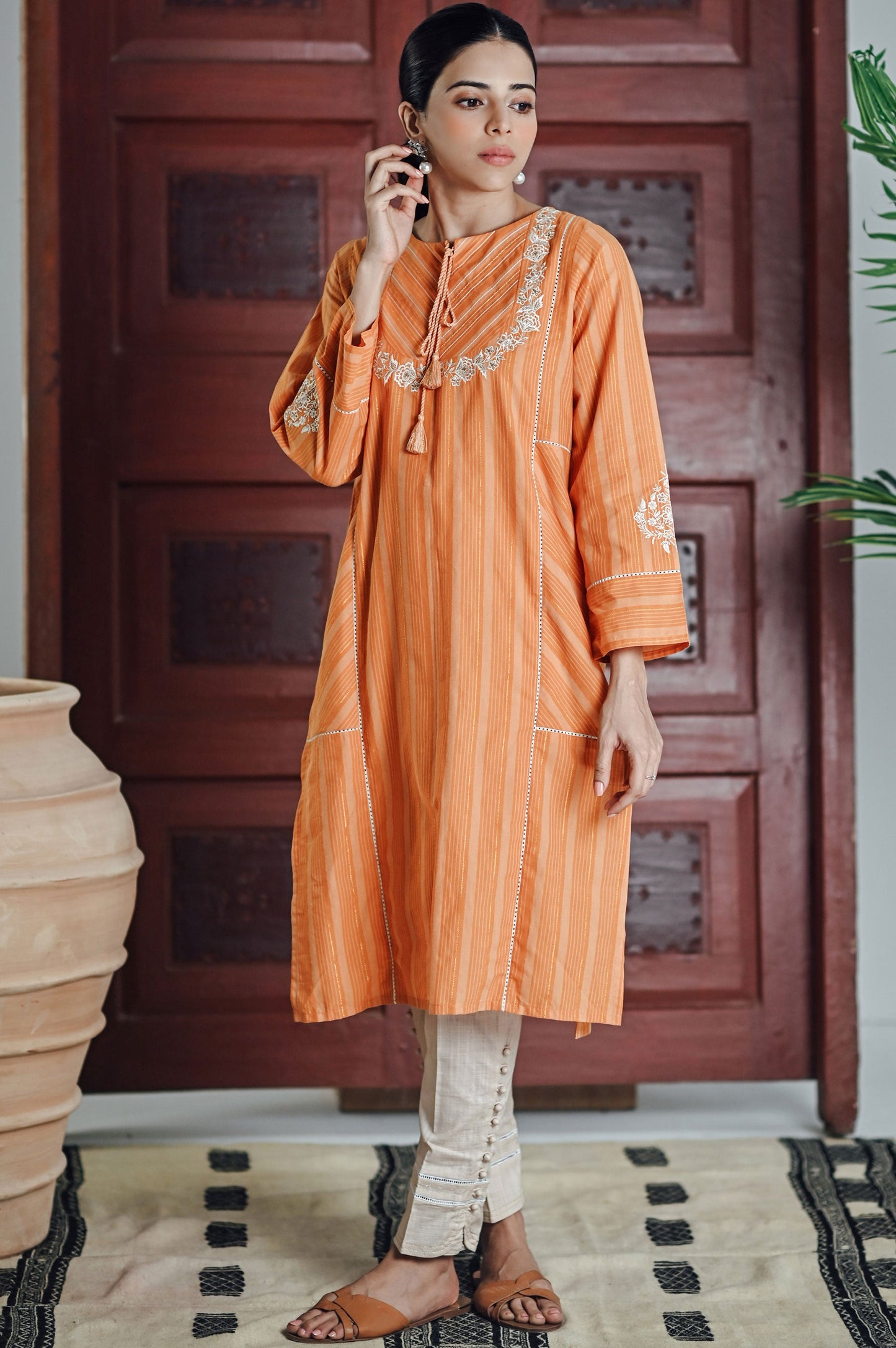 Stitched 1 Piece Yarn Dyed Stripes Shirt