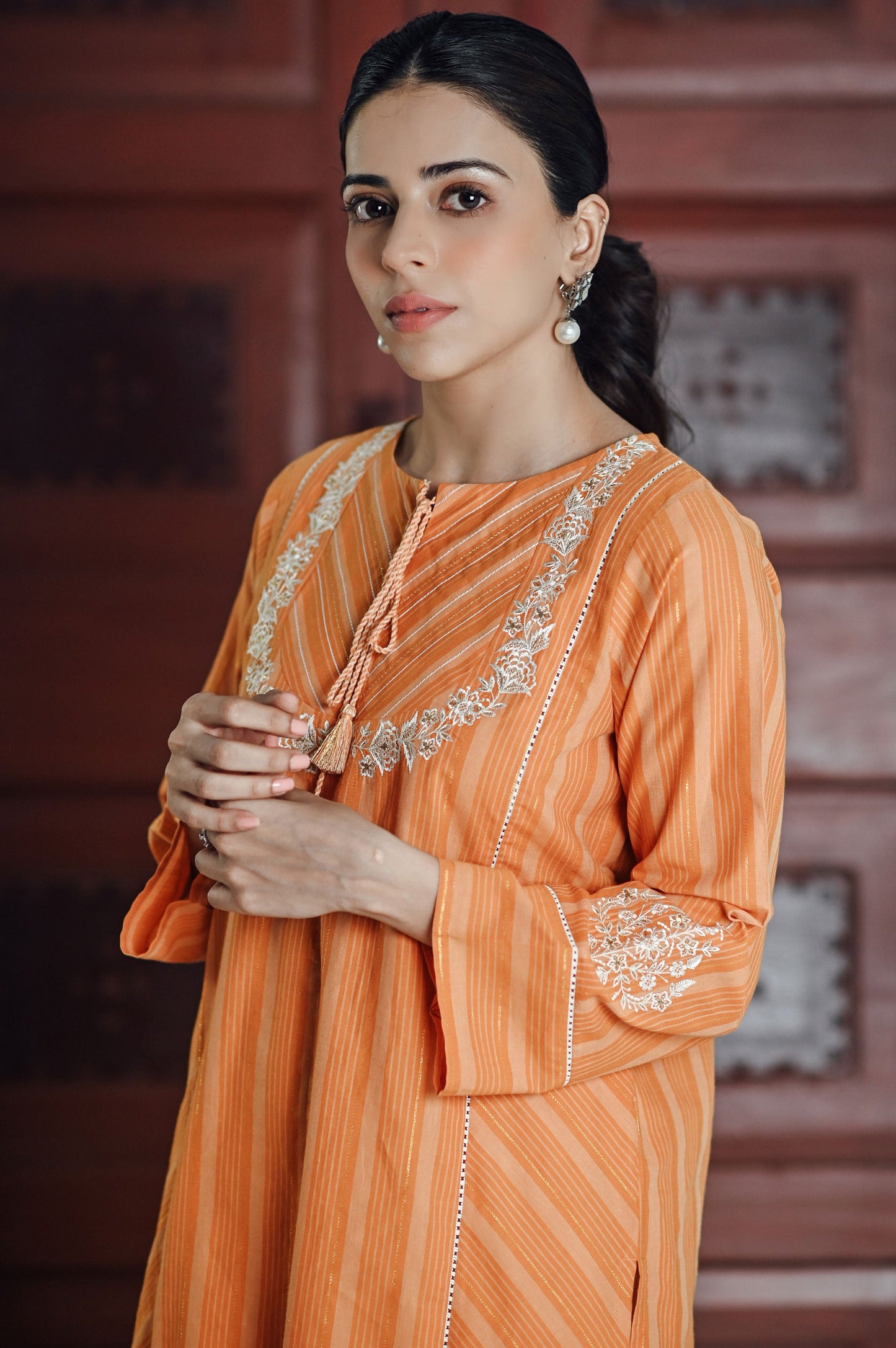 Stitched 1 Piece Yarn Dyed Stripes Shirt