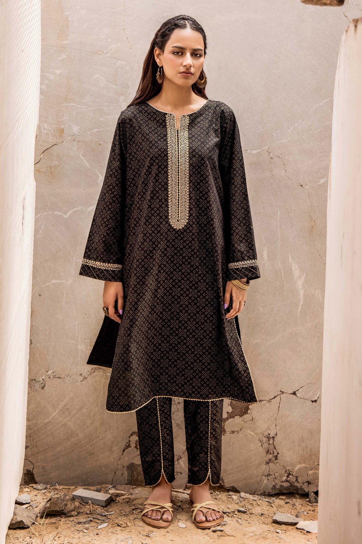 Stitched 1 Piece Embroidered Gold Paste Cambric Shirt