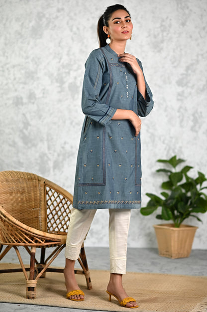 Stitched 1 Piece Embroidered Yarn Dyed Textured Shirt