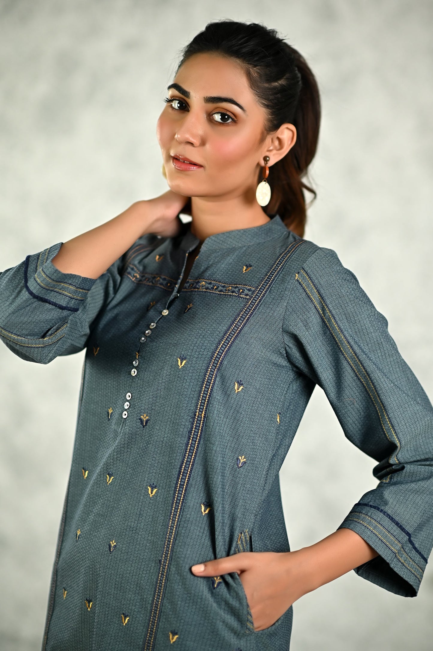 Stitched 1 Piece Embroidered Yarn Dyed Textured Shirt