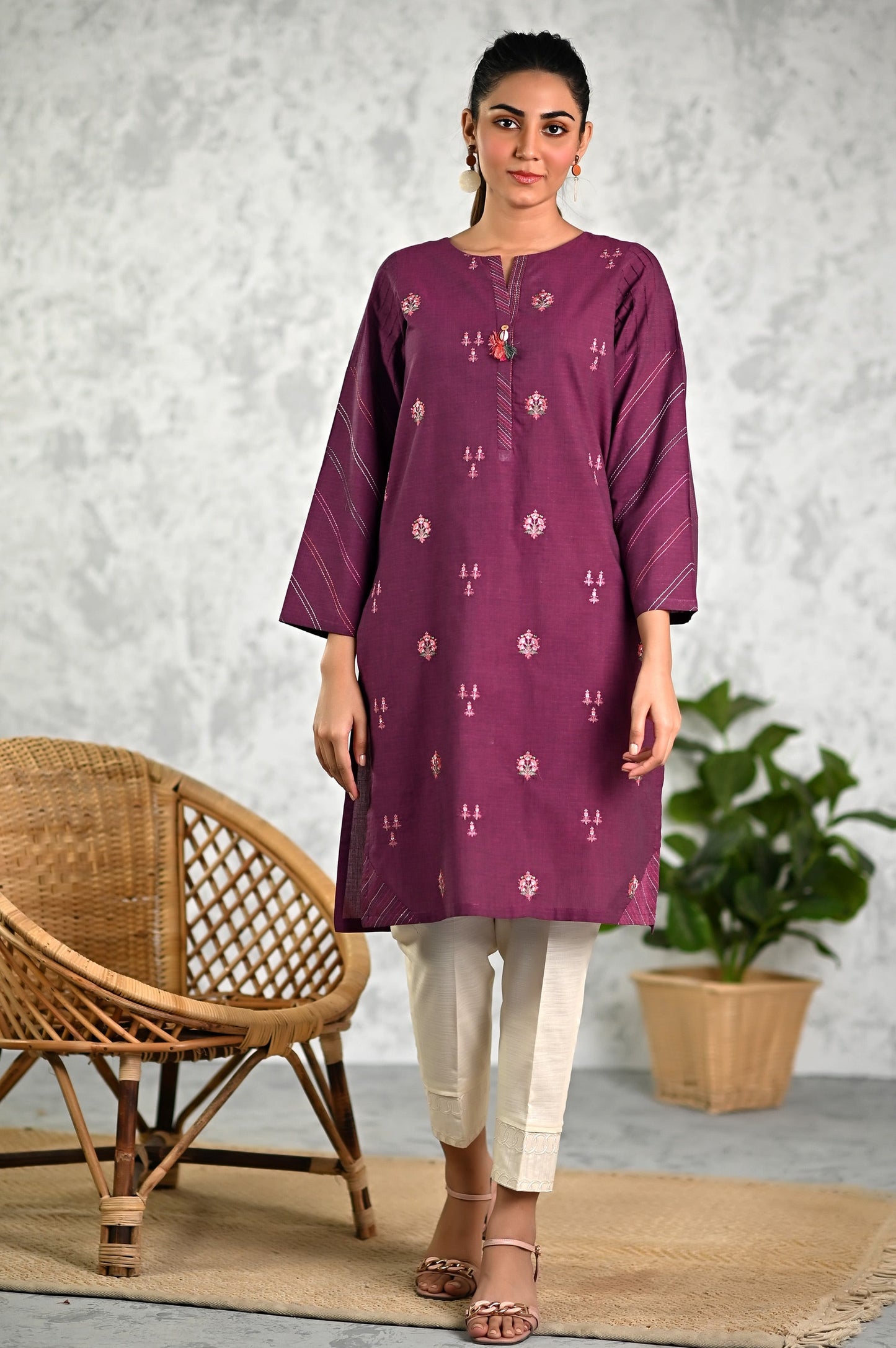 Stitched 1 Piece Embroidered Yarn Dyed Textured Shirt