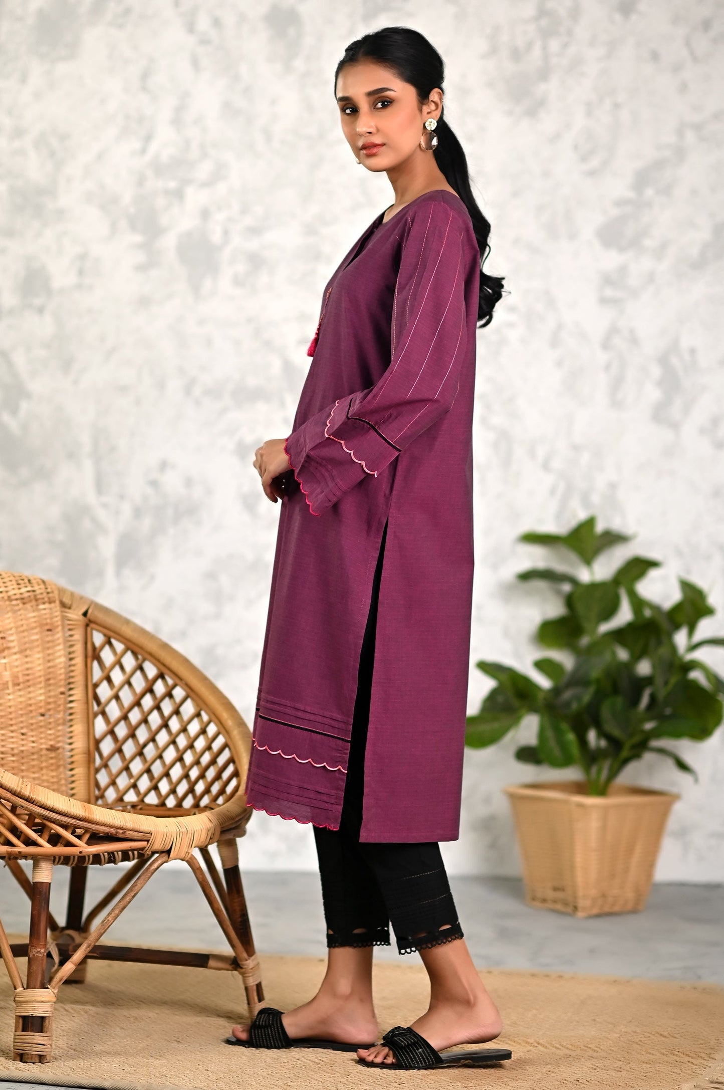 Stitched 1 Piece Embroidered Yarn Dyed Textured Shirt